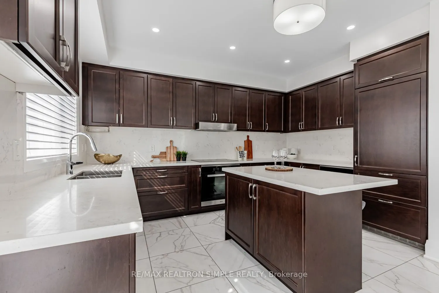 16 American Elm Way, #45