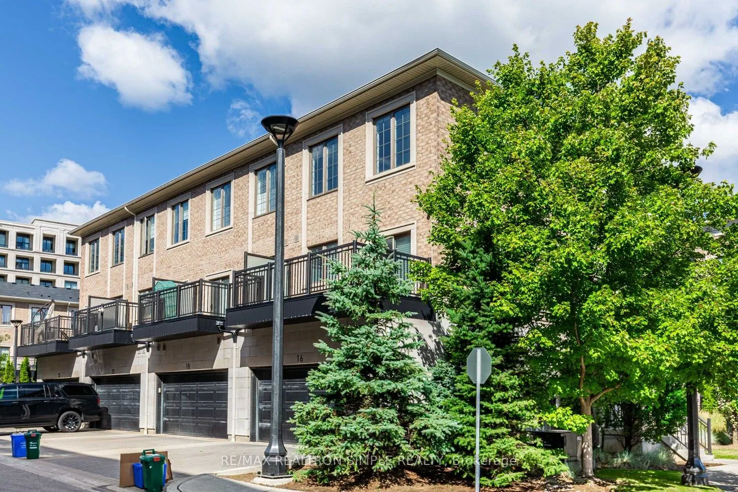 16 American Elm Way, #45