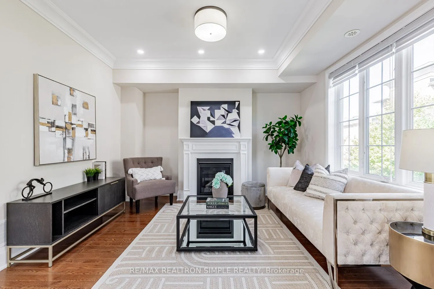 16 American Elm Way, #45