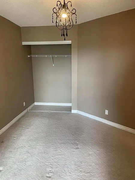 18 Harding Boulevard, #1015