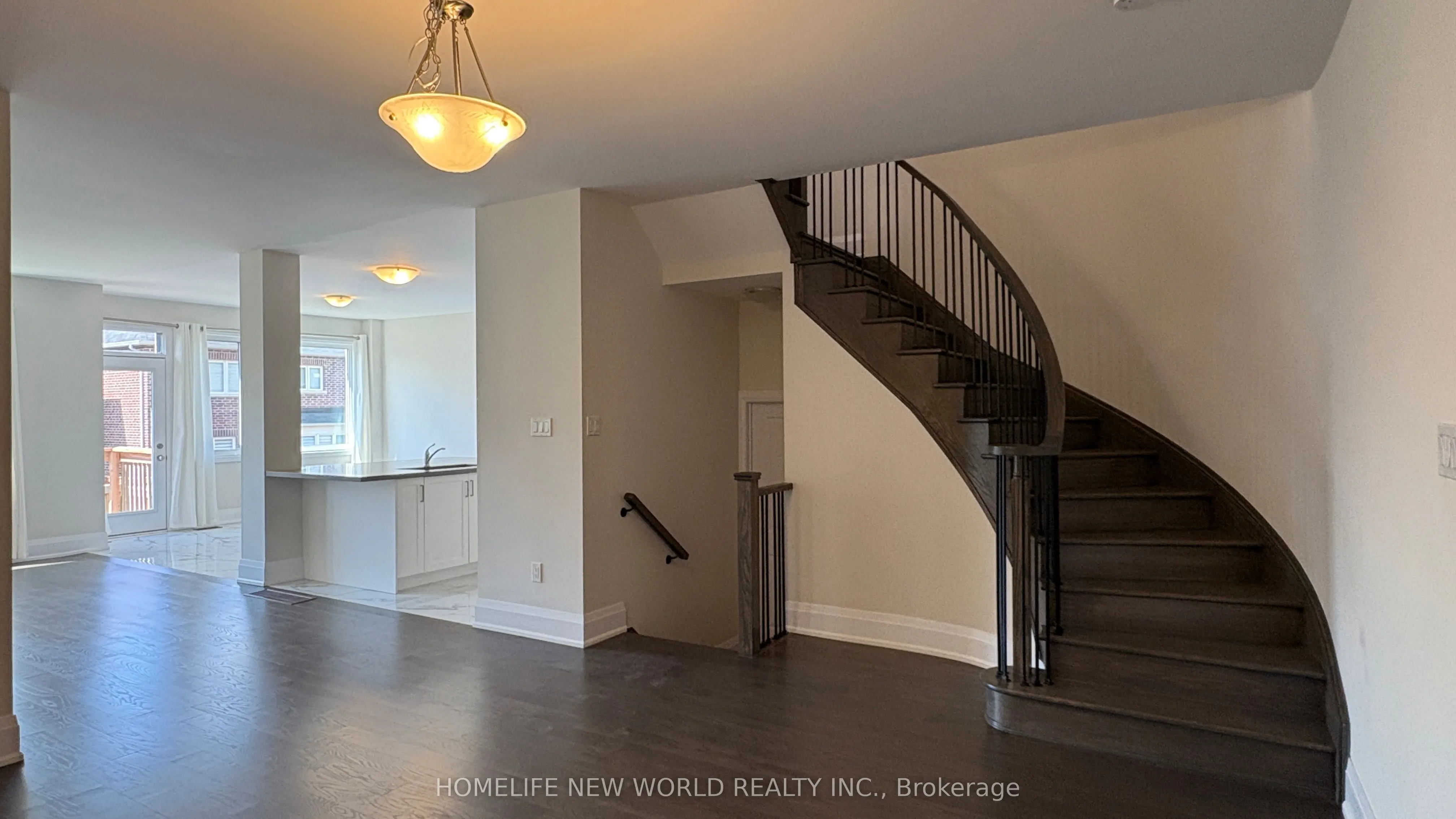 10 Starkweather Street