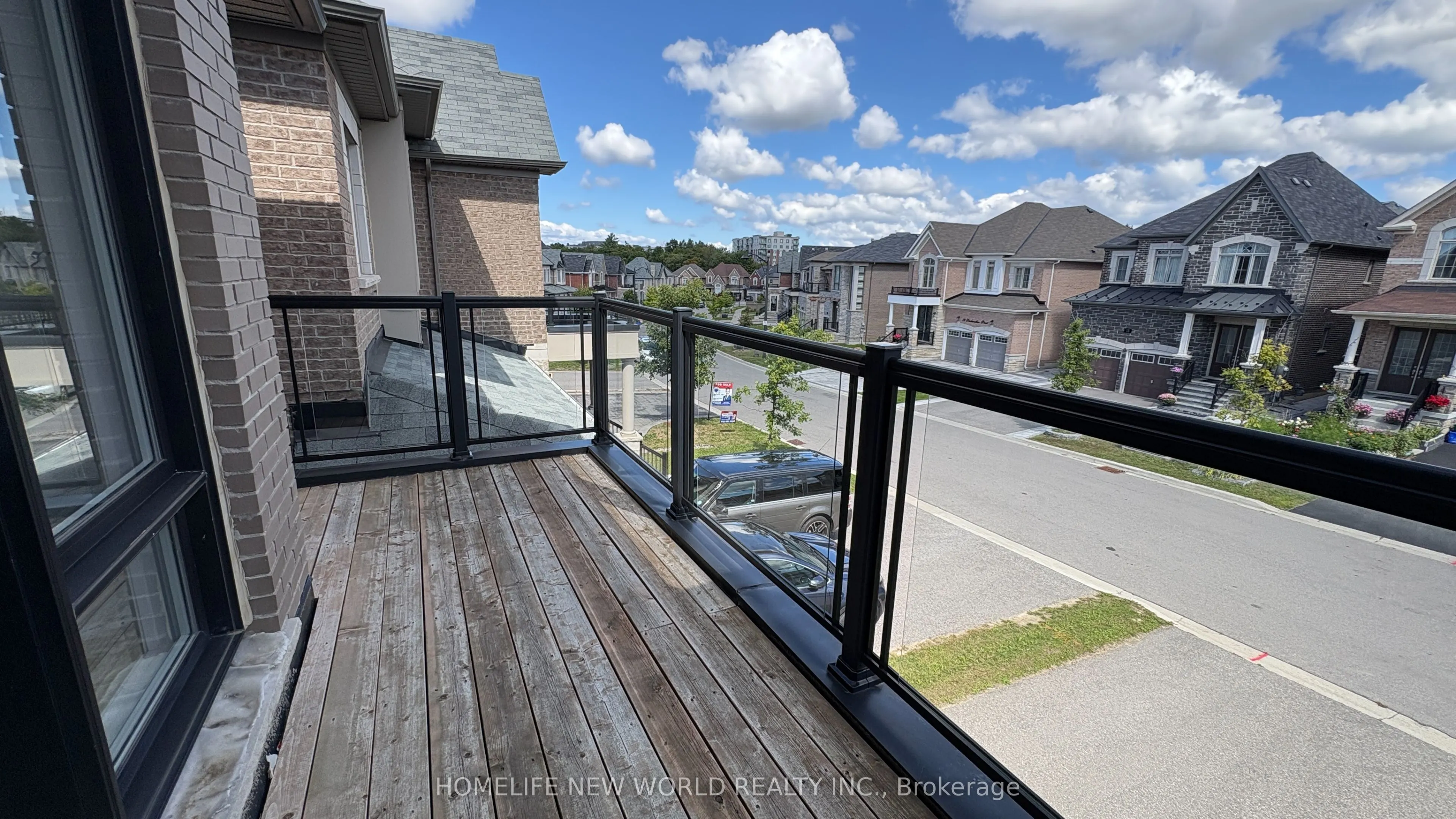 10 Starkweather Street