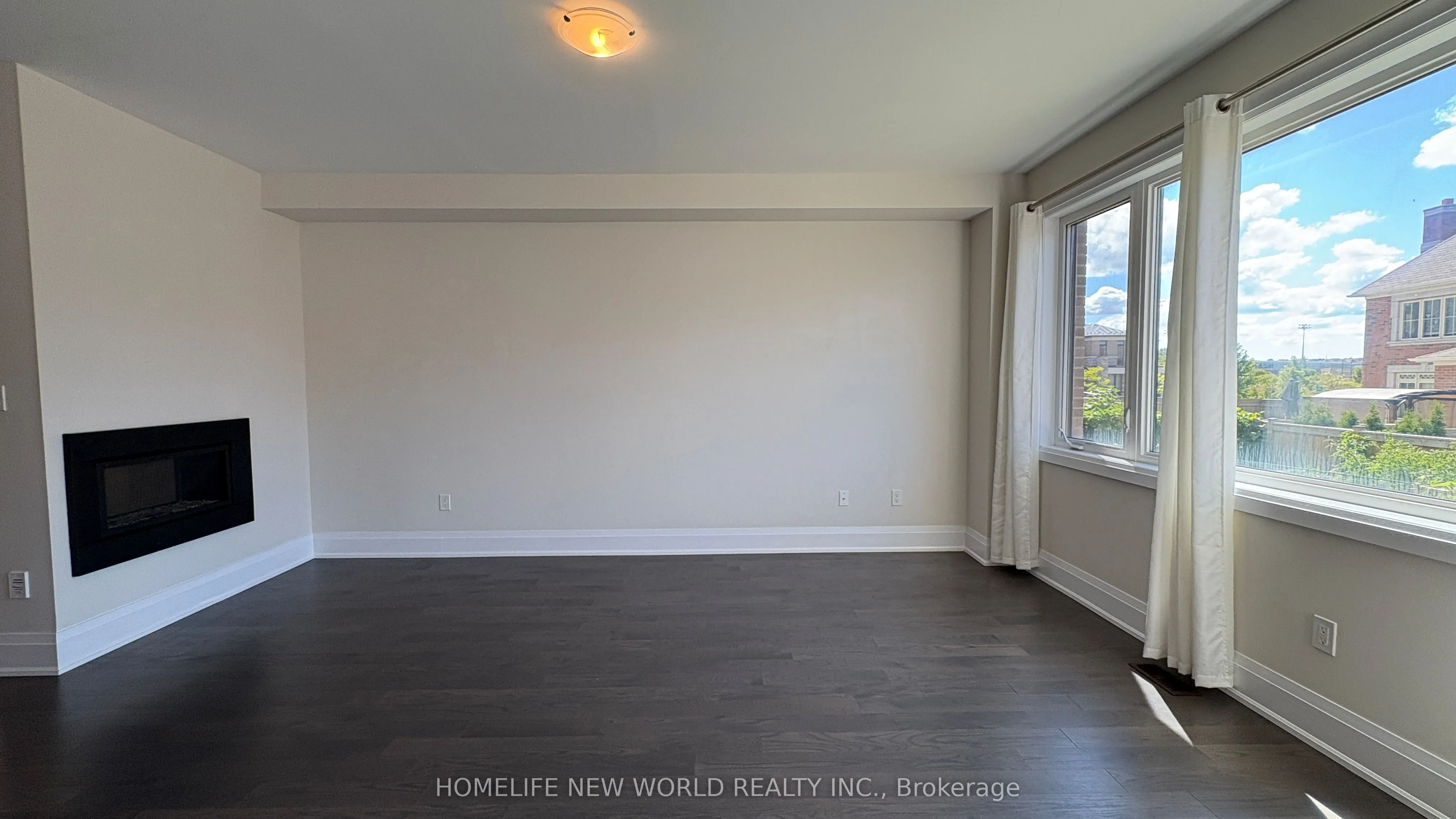 10 Starkweather Street