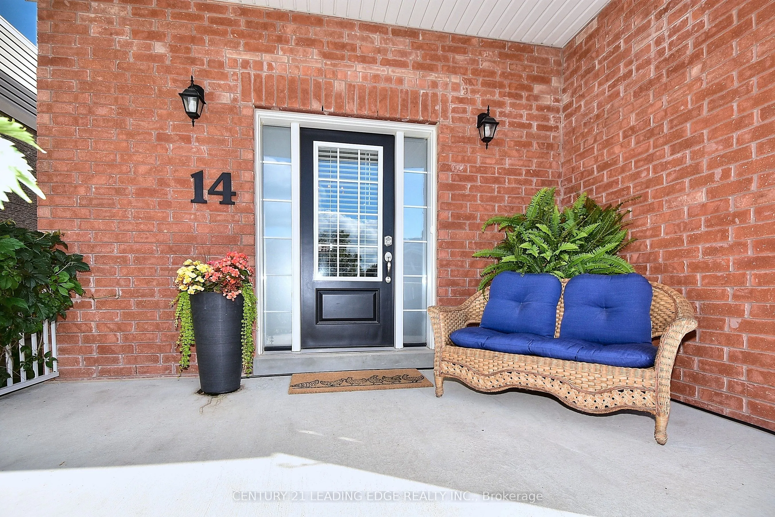 14 Rennie Street