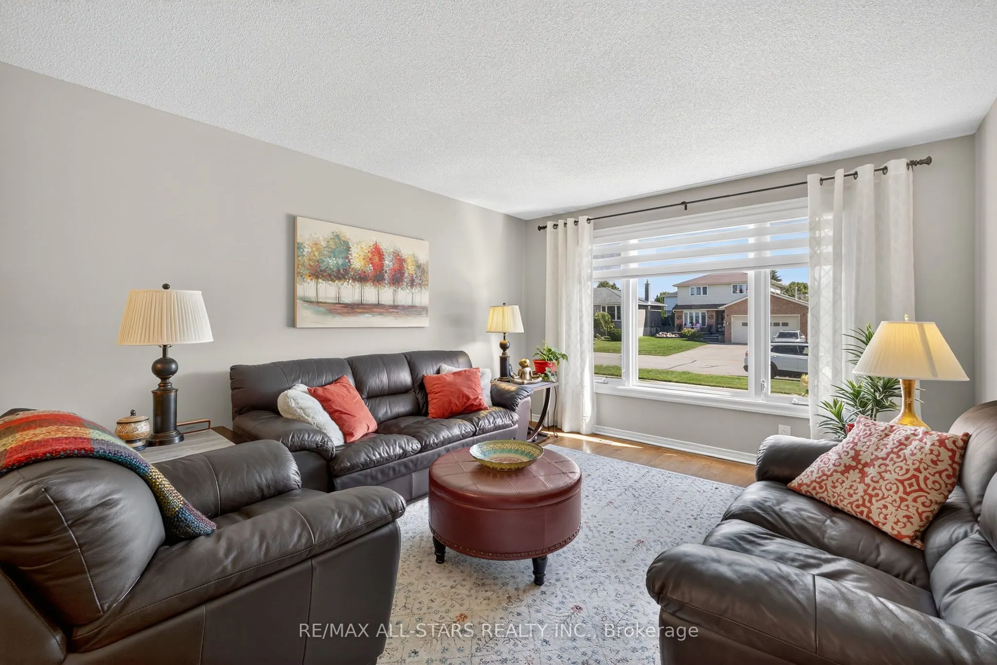 10 Castille Crescent