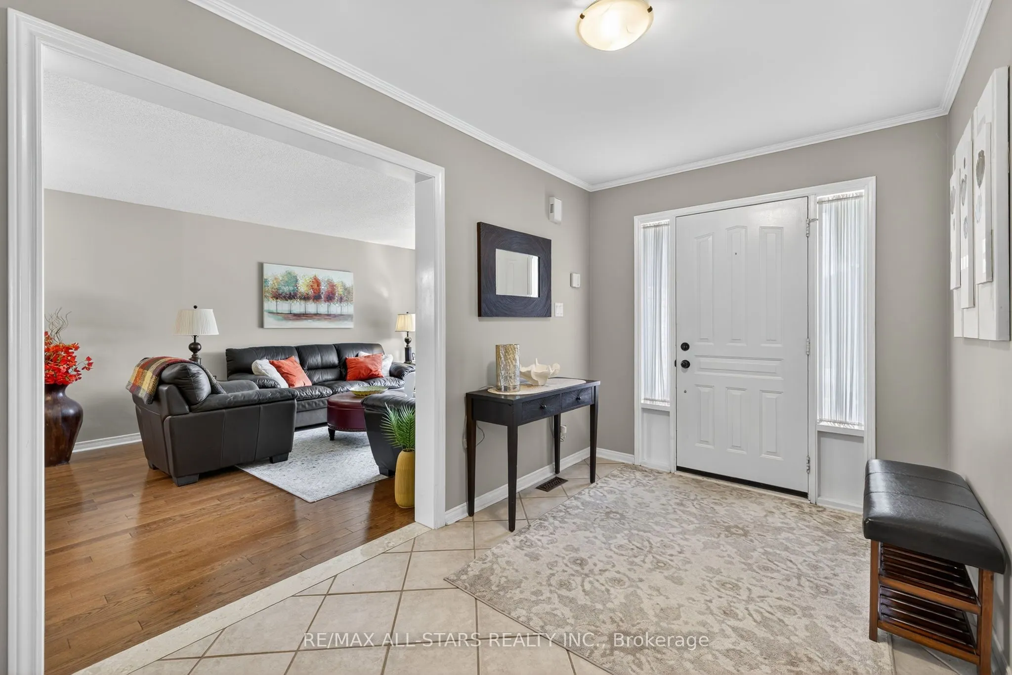 10 Castille Crescent