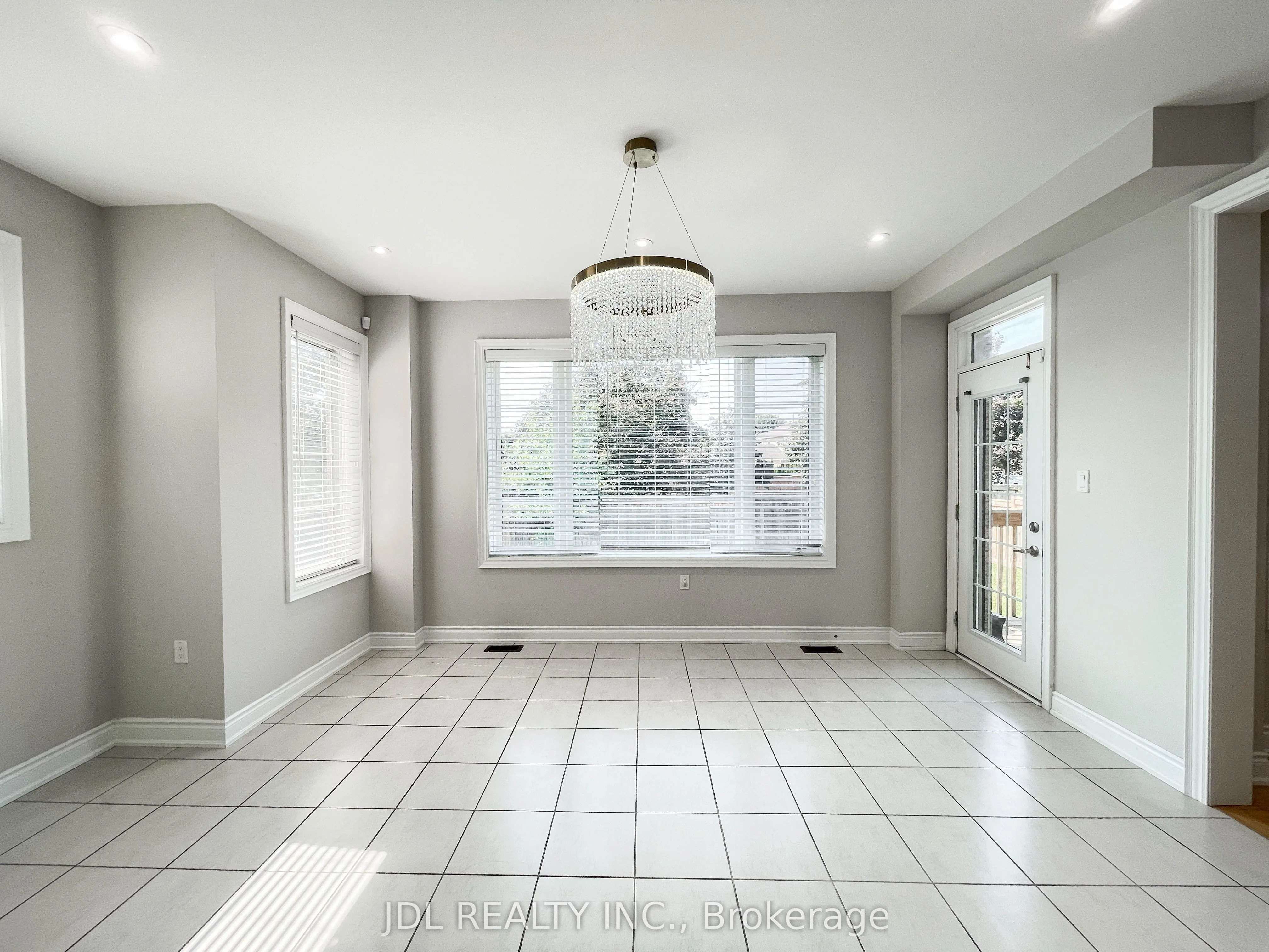 56 Alf Neely Way