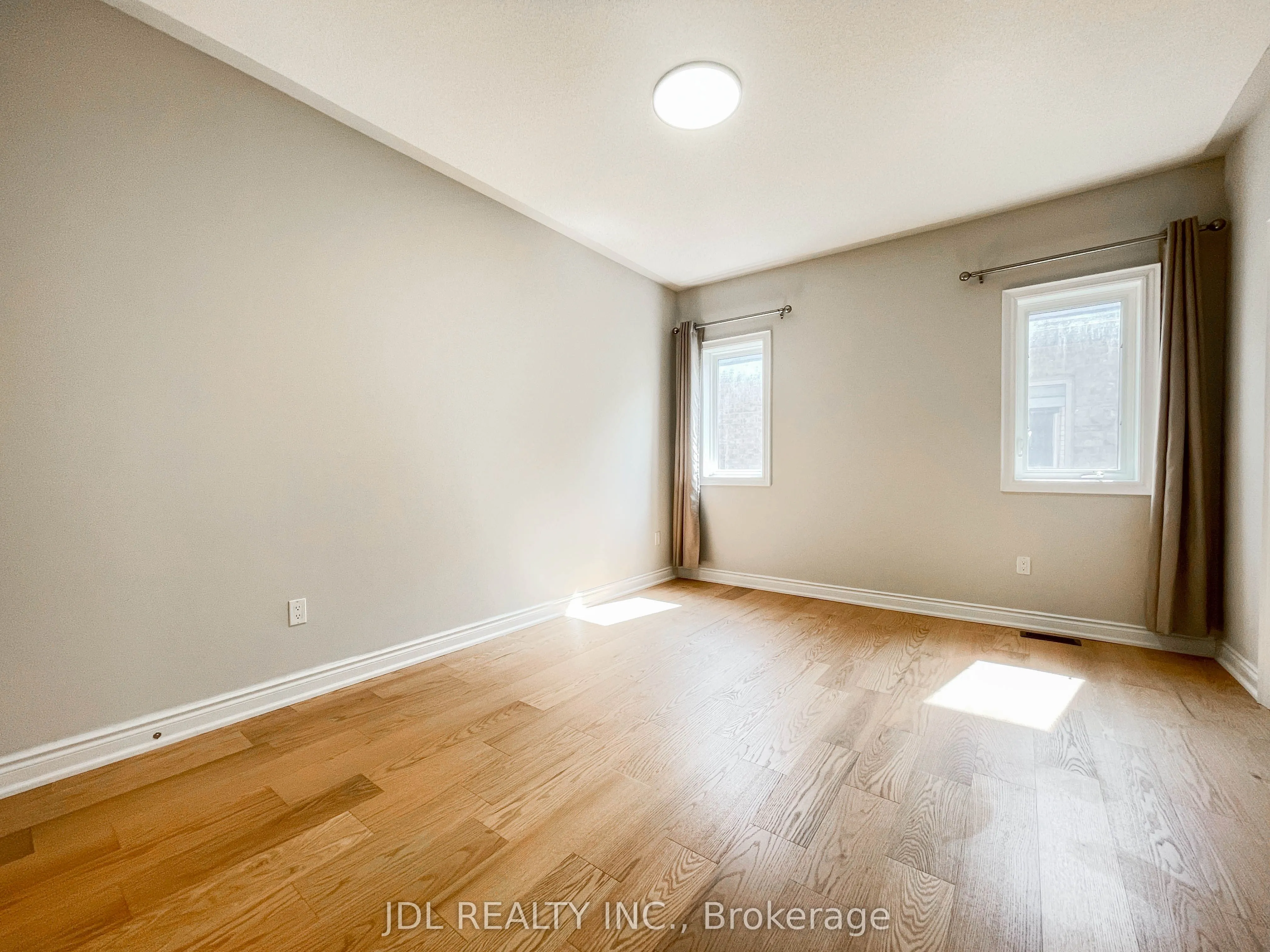 56 Alf Neely Way