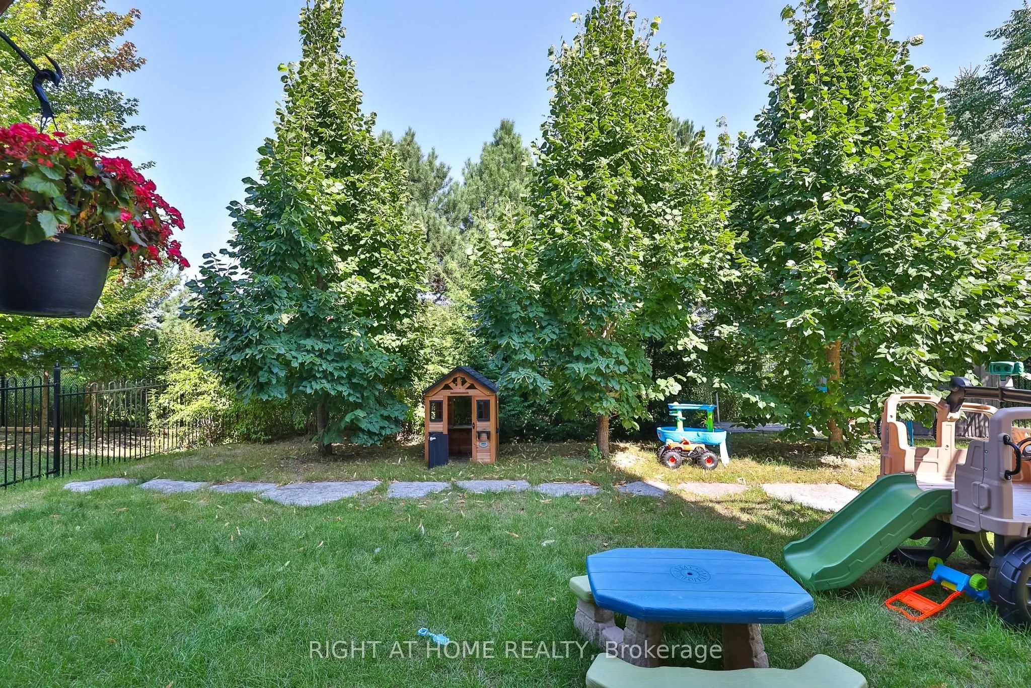 18 Gracedale Drive