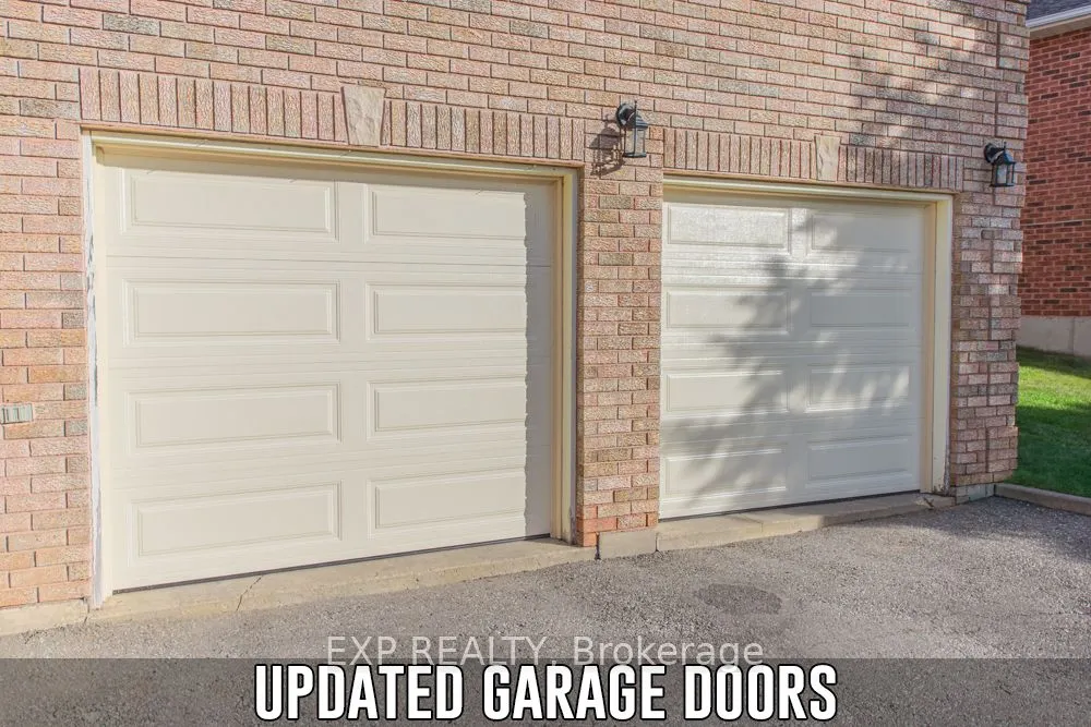 44 Compton Crescent