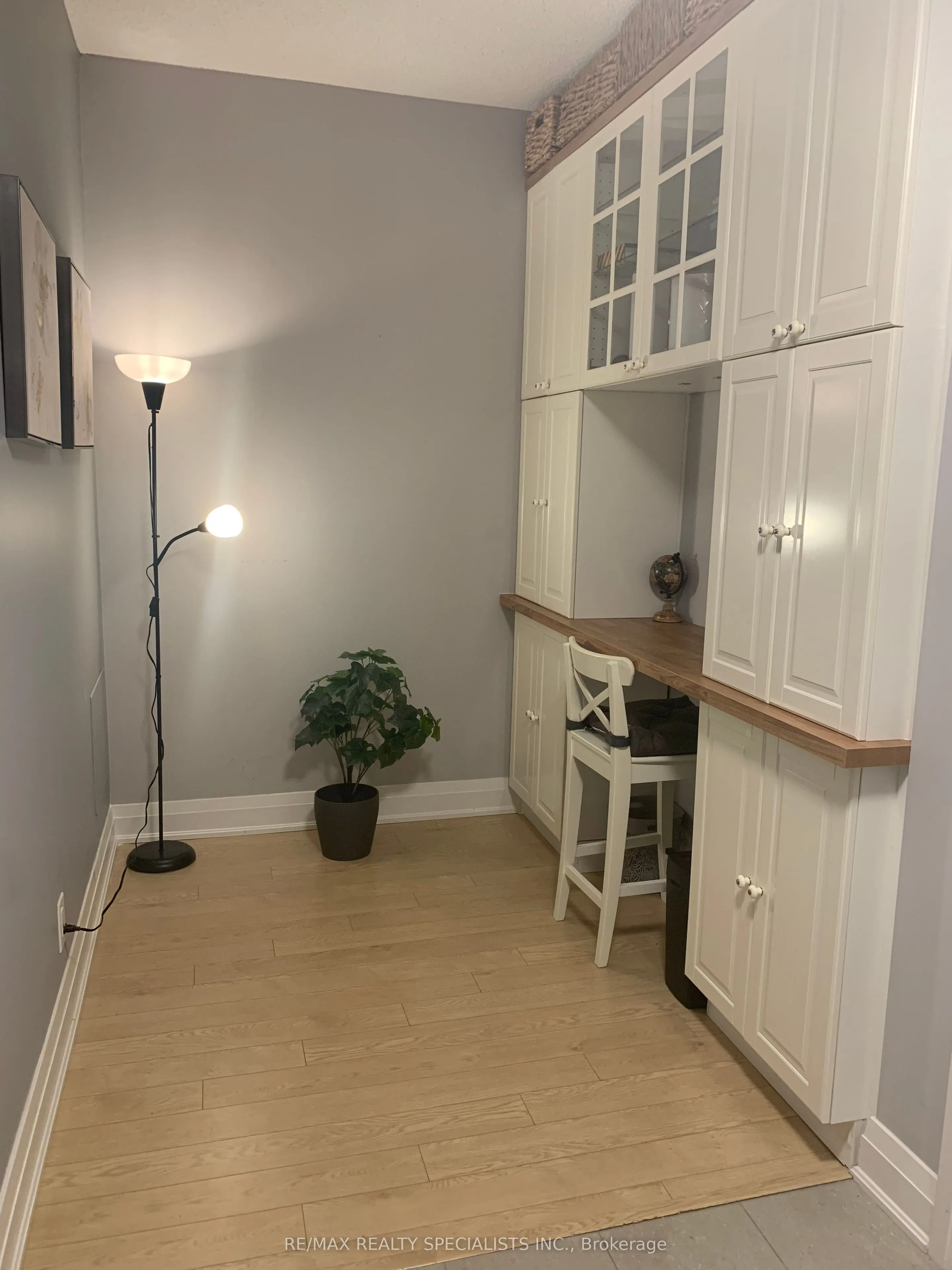 24 Woodstream Boulevard, #710