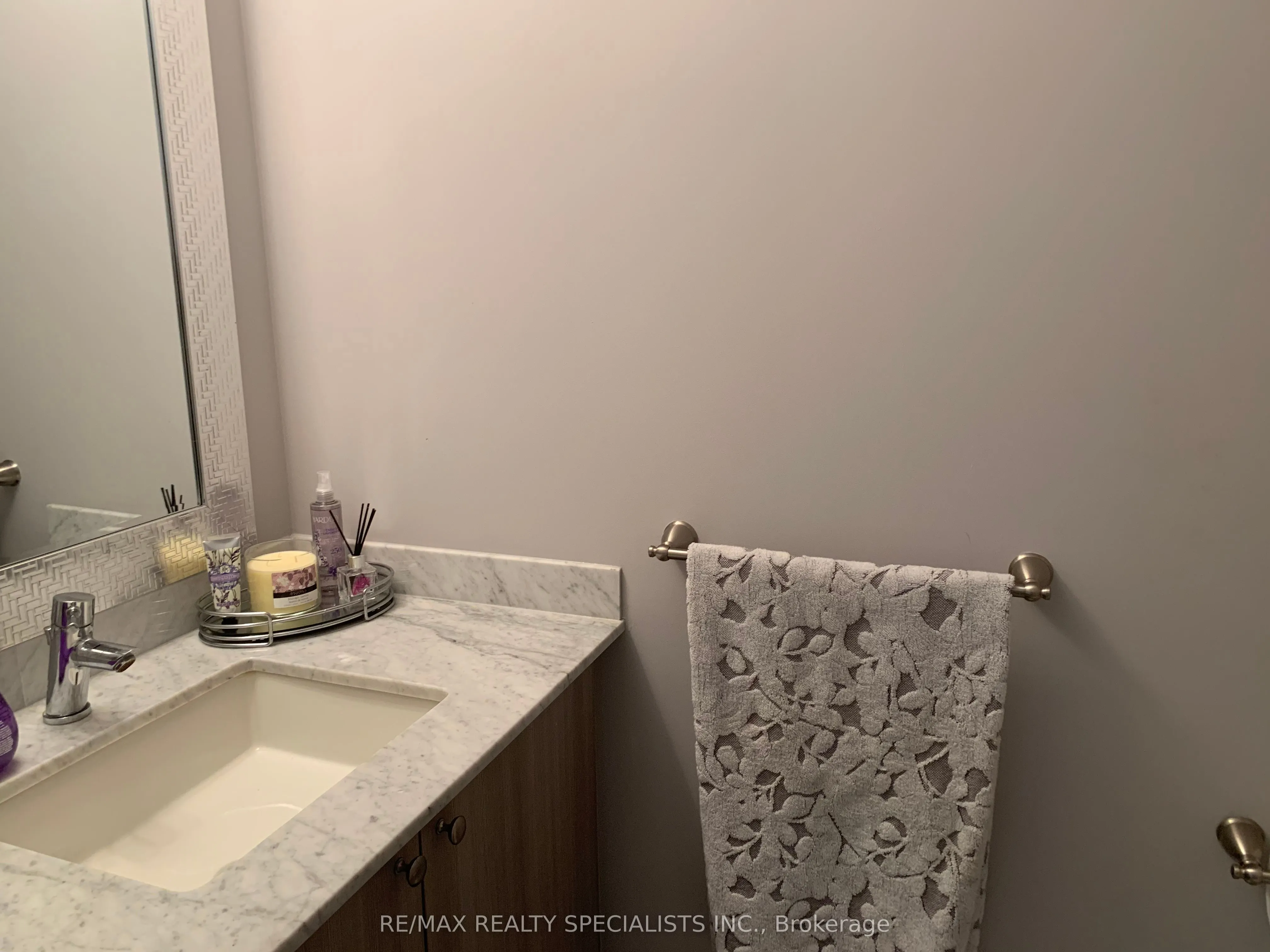 24 Woodstream Boulevard, #710