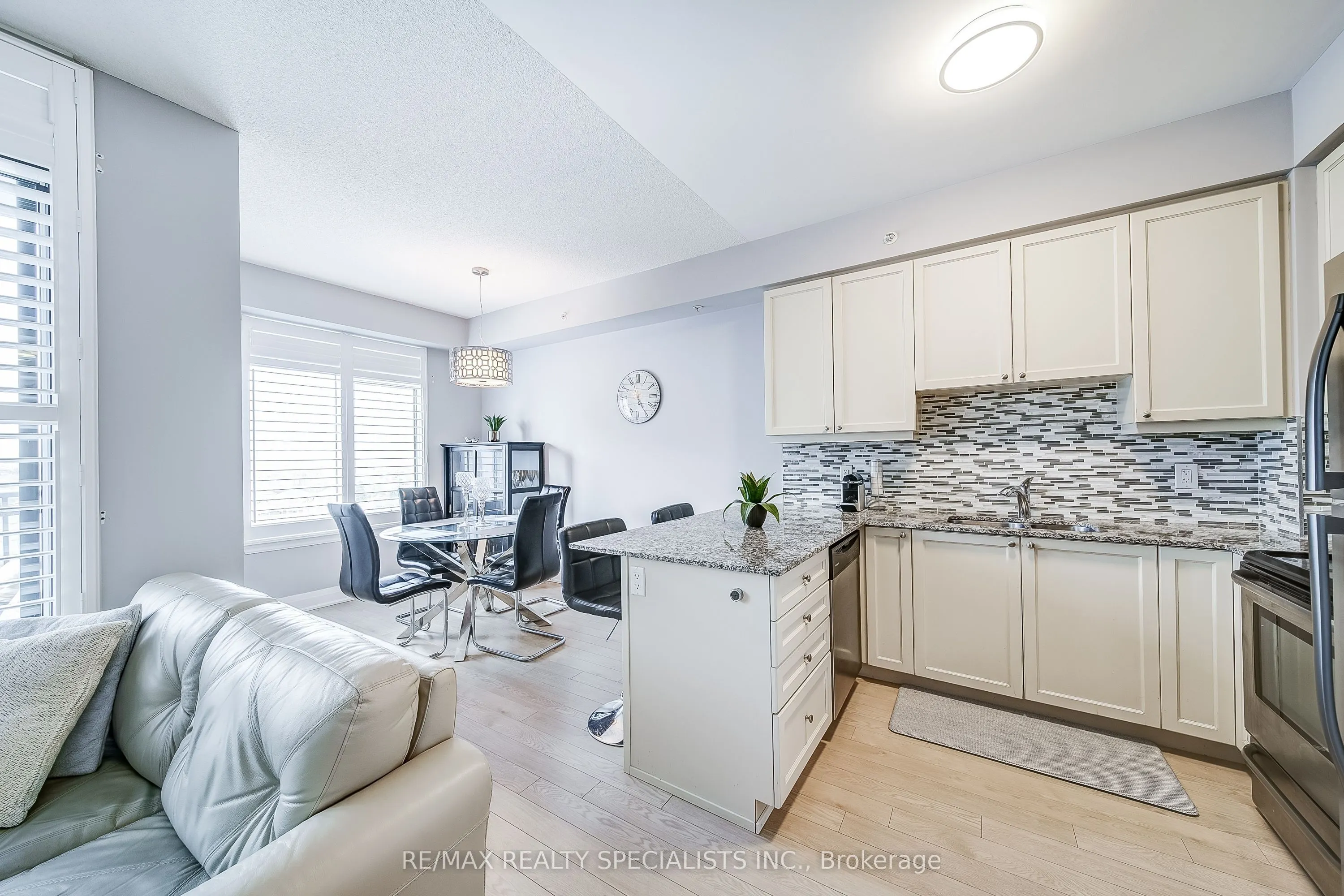 24 Woodstream Boulevard, #710