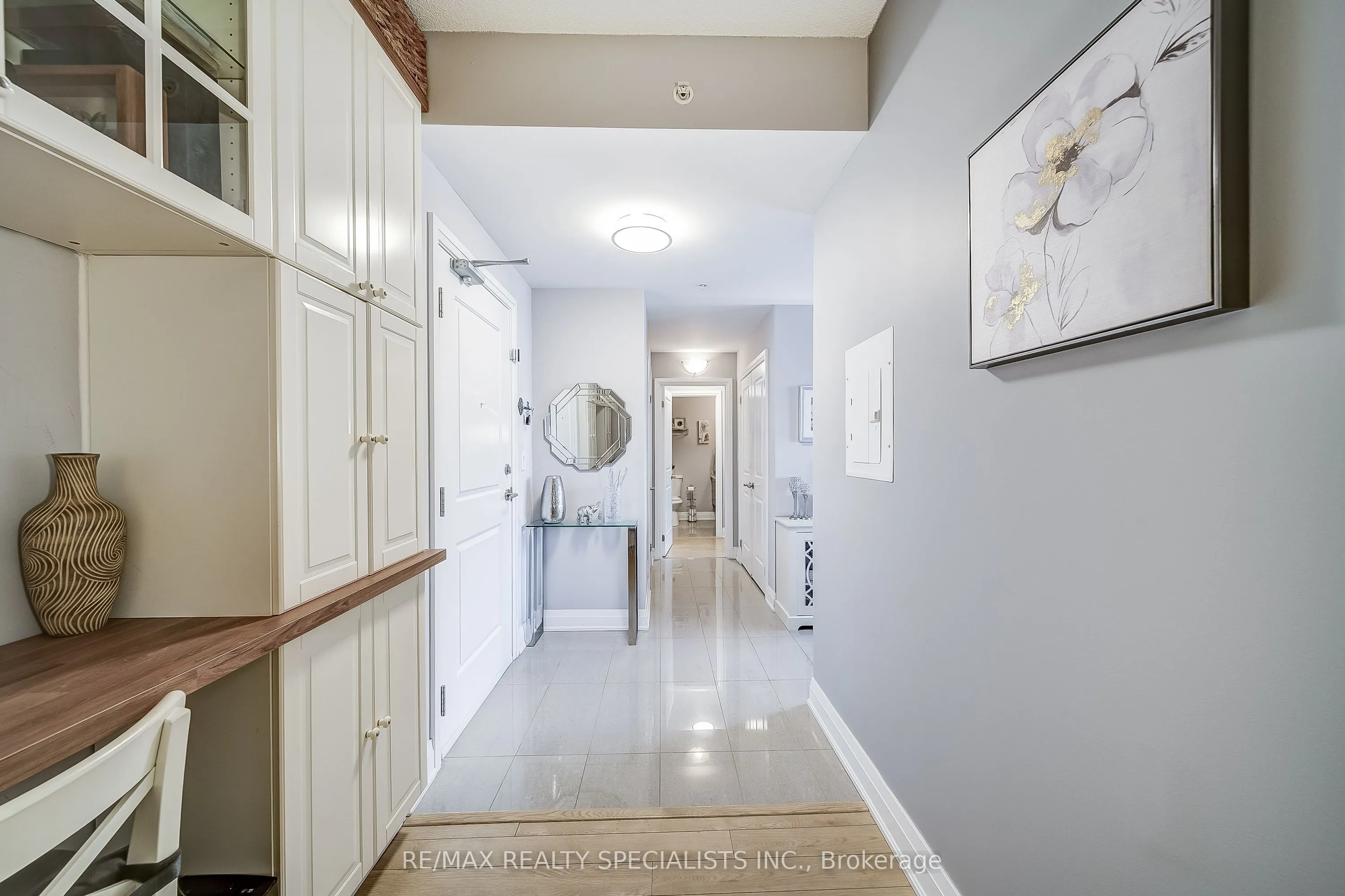 24 Woodstream Boulevard, #710