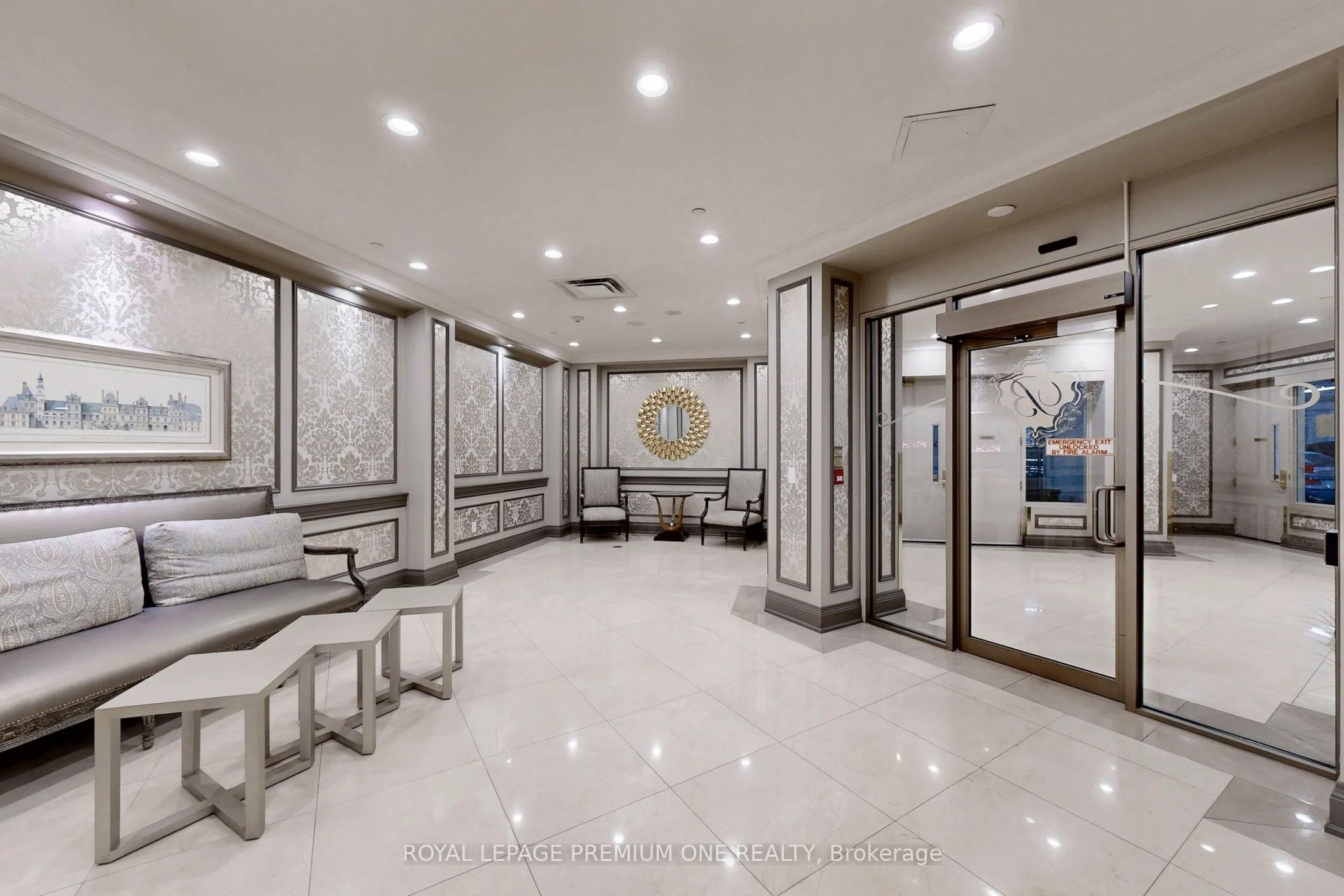 9255 Jane Street, #1202