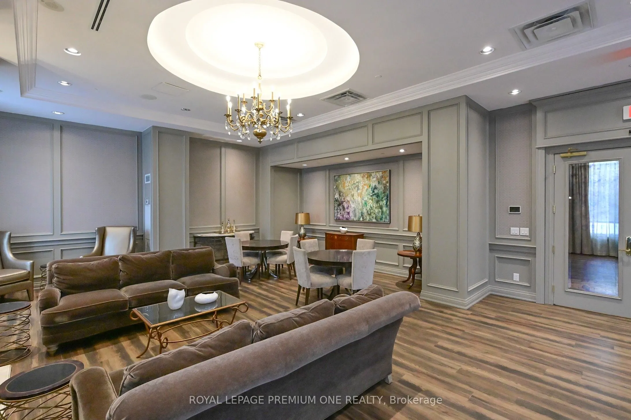 9255 Jane Street, #1202