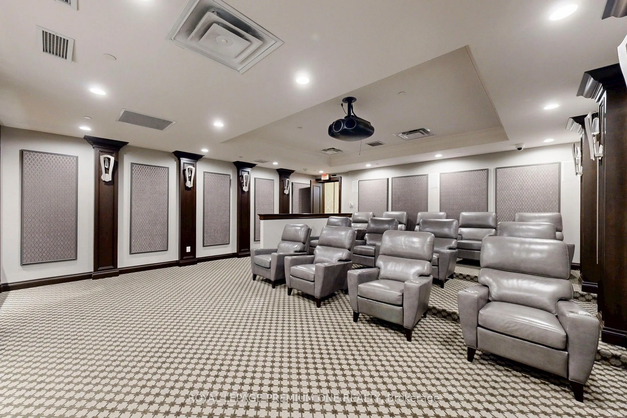 9255 Jane Street, #1202
