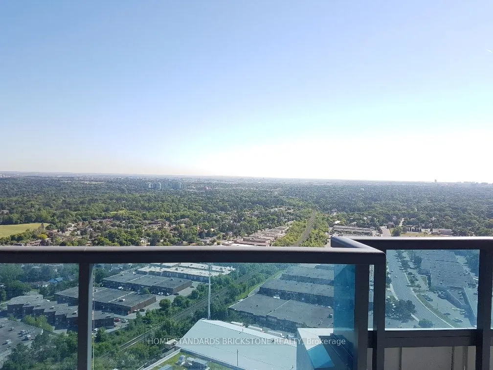 7171 Yonge Street, #2802