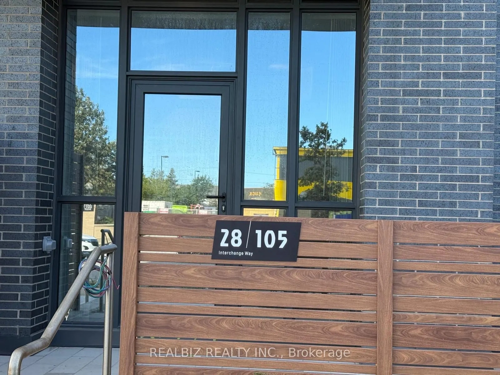 28 Interchange Way, #105