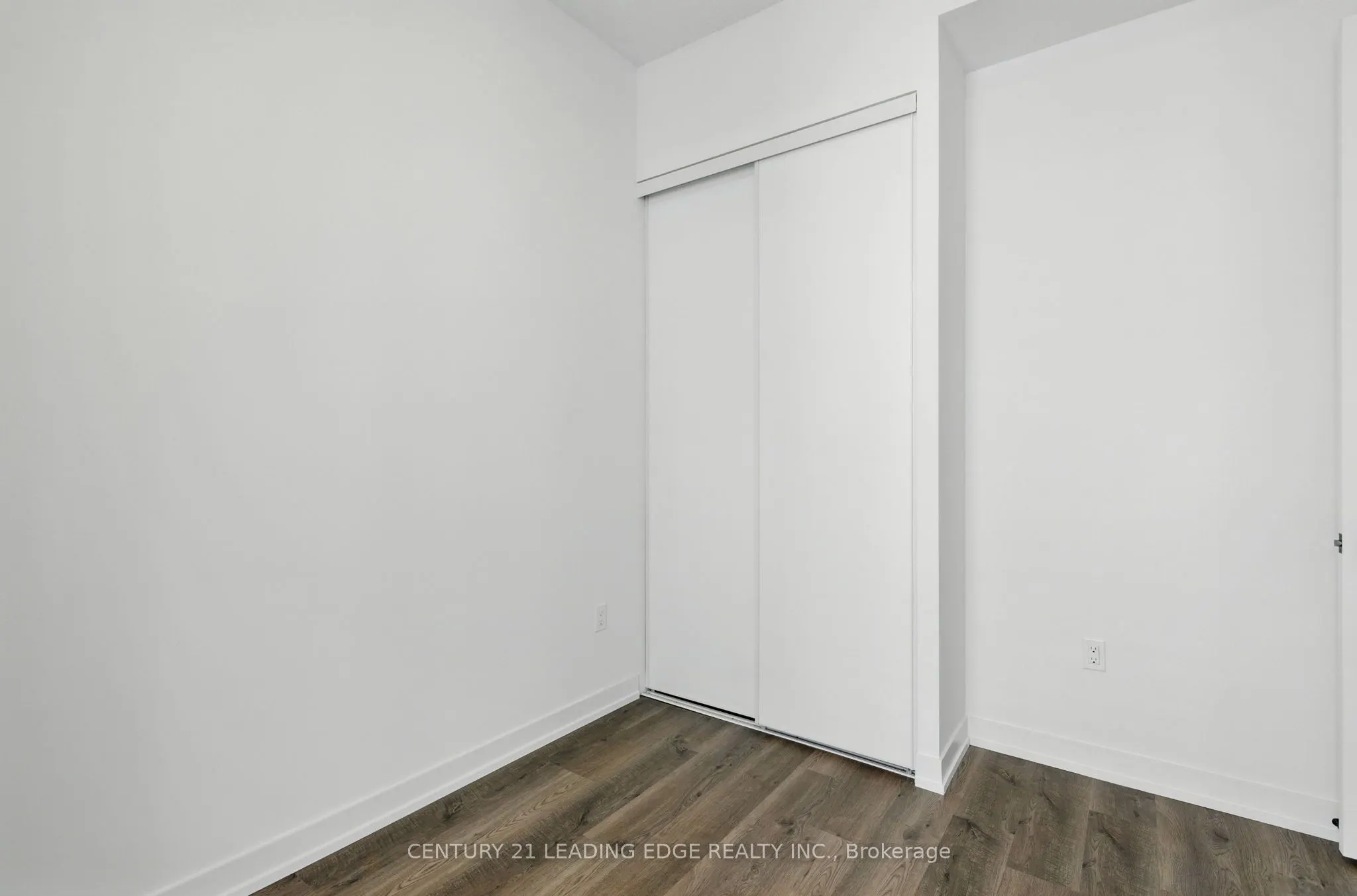 195 COMMERCE Street, #3217