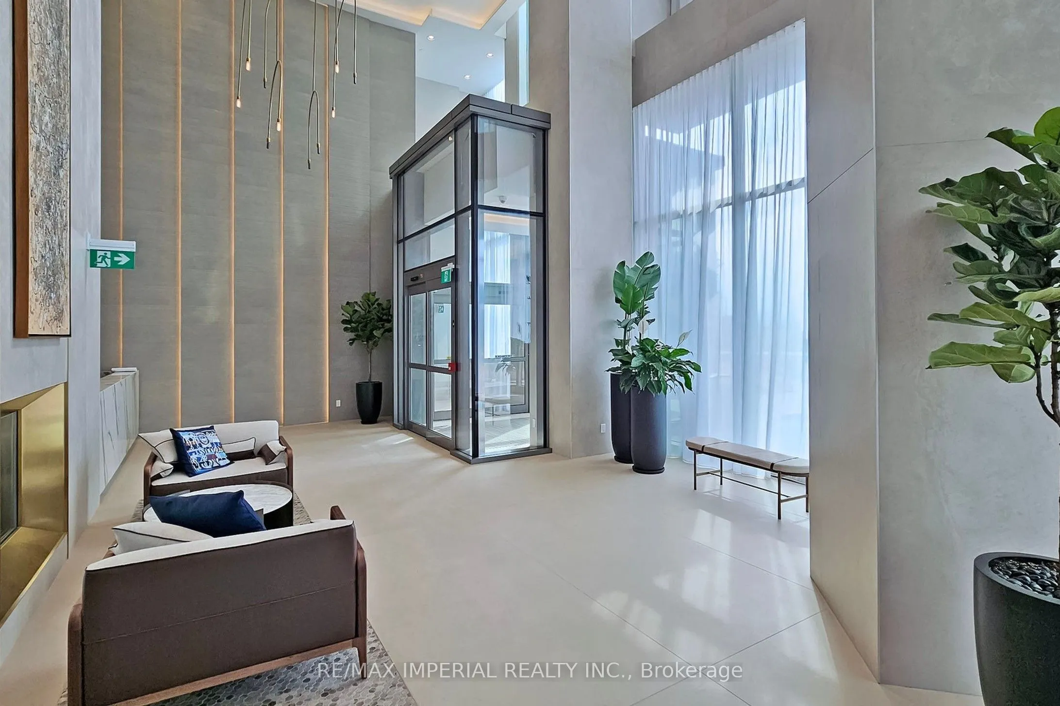1000 Portage Parkway, #4805
