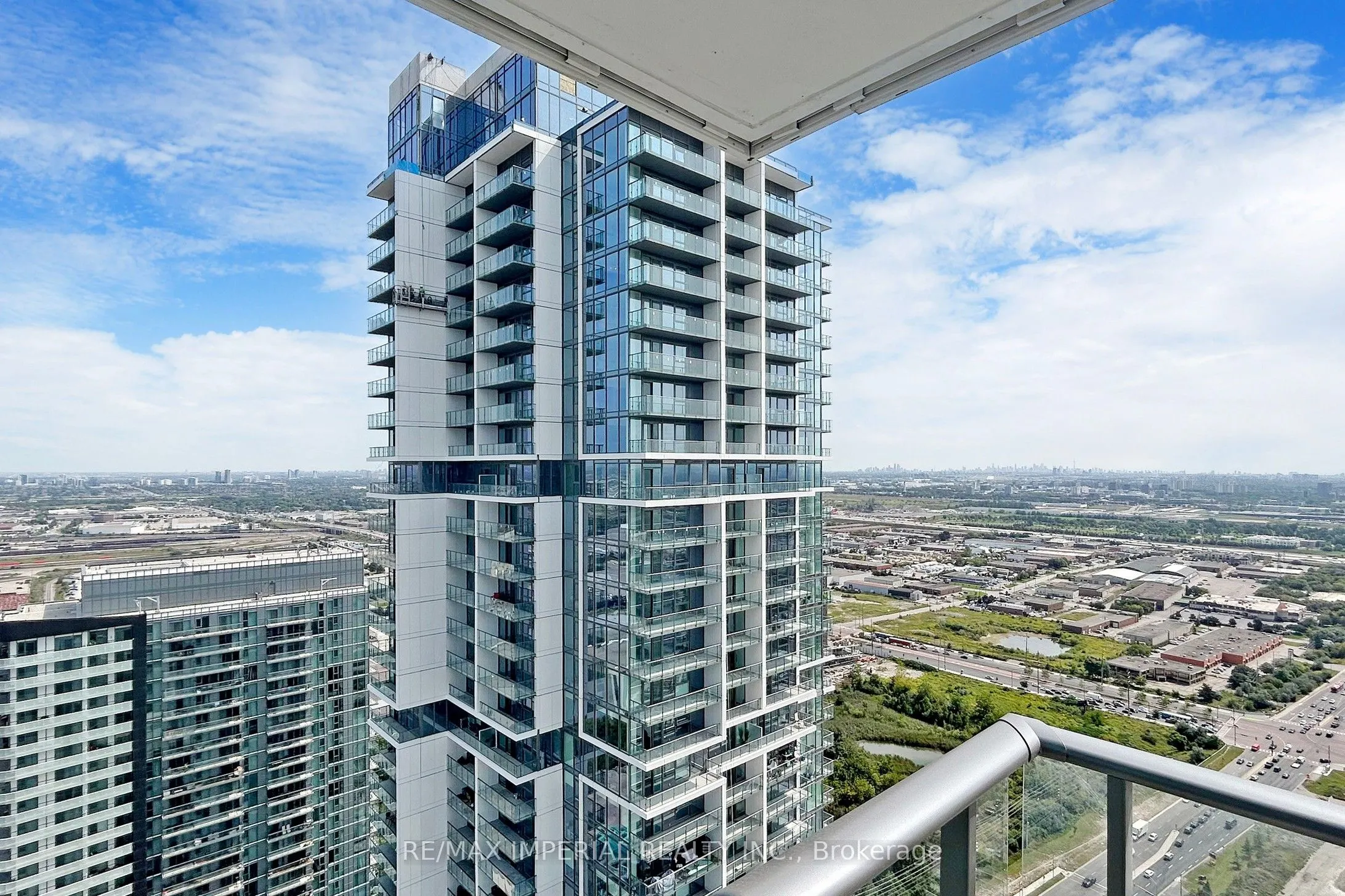 1000 Portage Parkway, #4805
