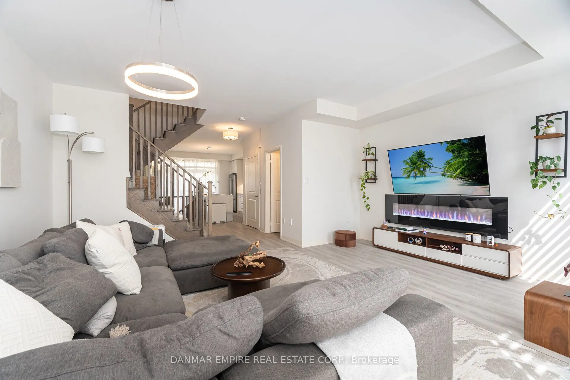 45 Cohen Way