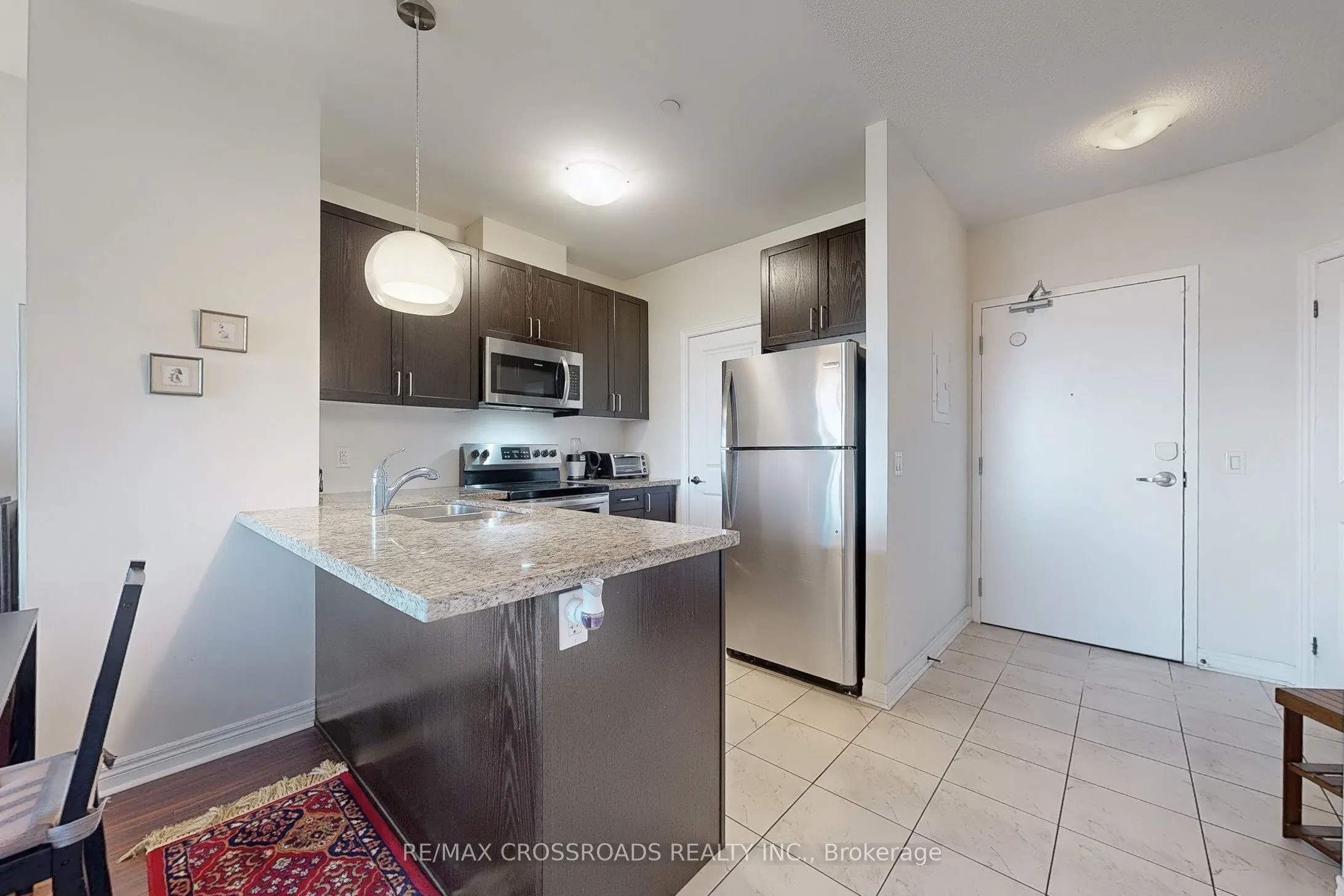 39 New Delhi Drive E, #601