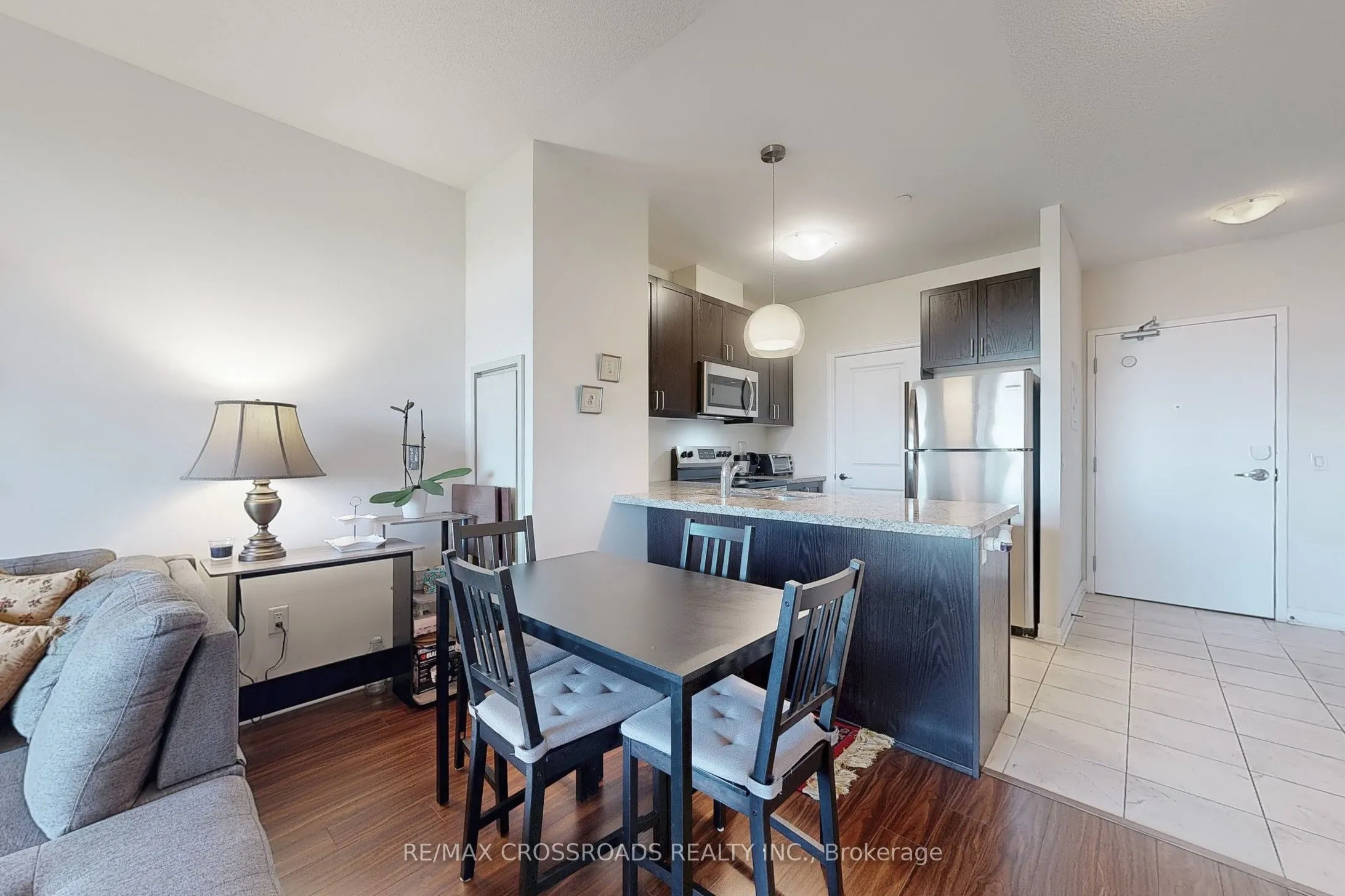 39 New Delhi Drive E, #601