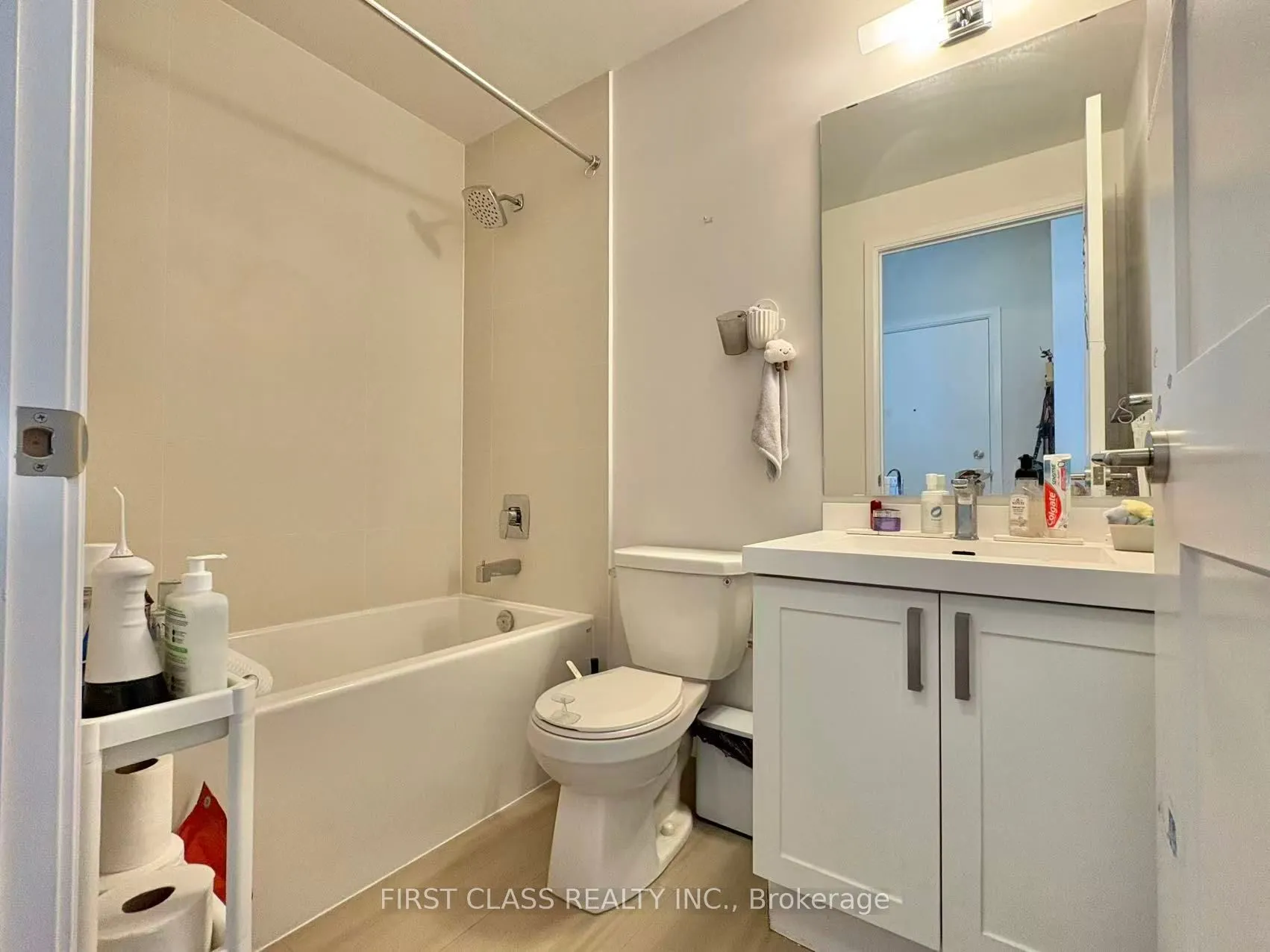 7895 Jane Street, #1104