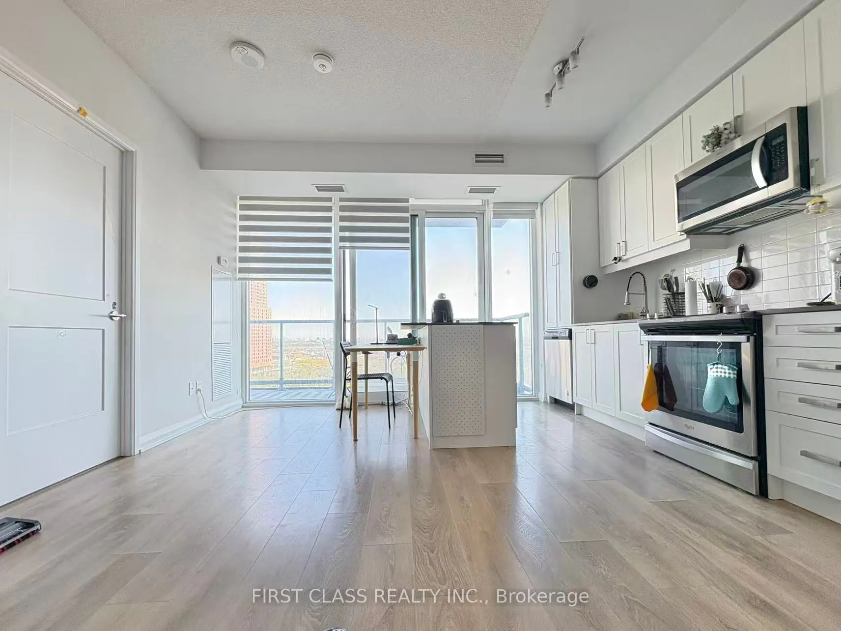 7895 Jane Street, #1104