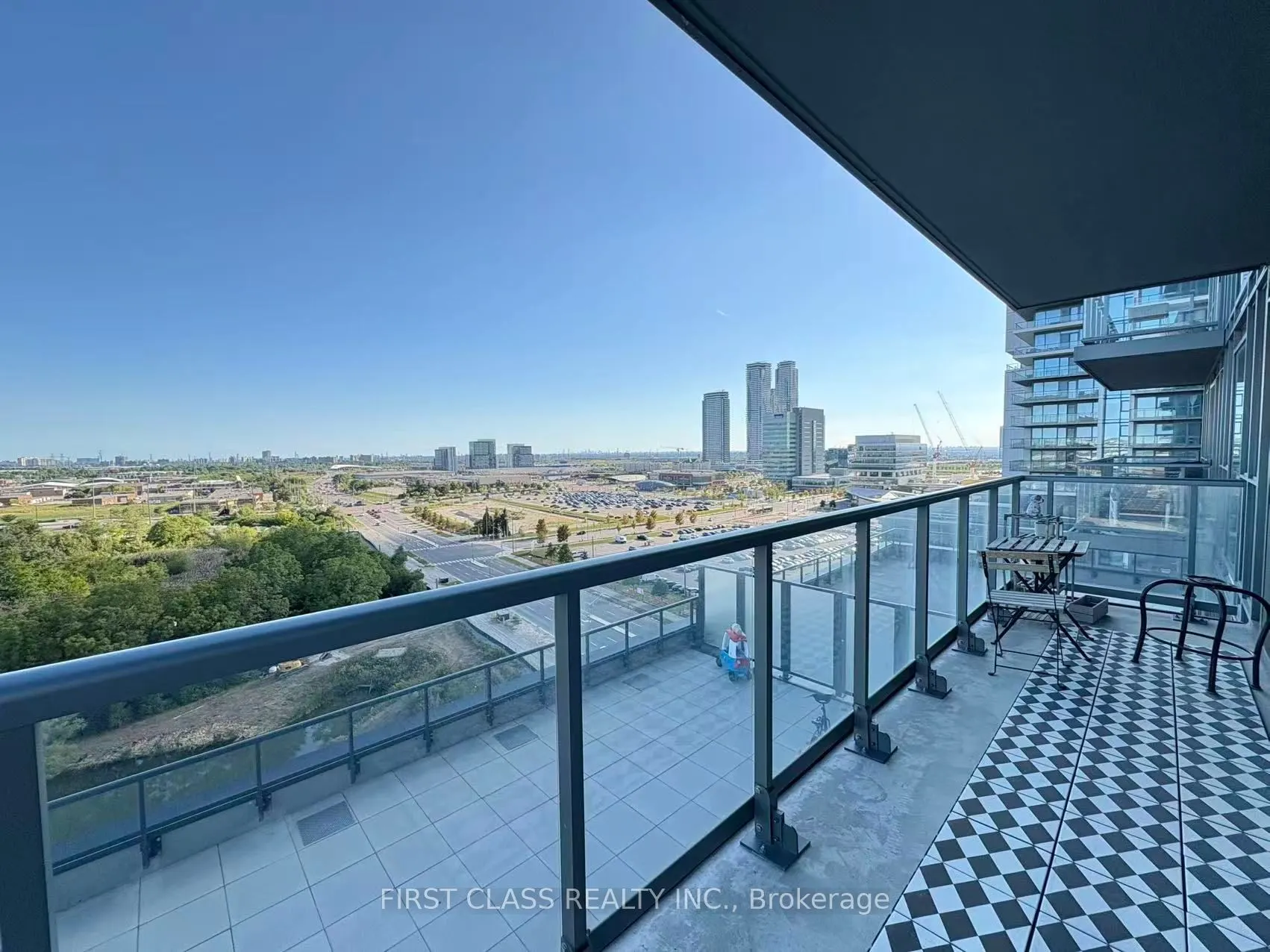 7895 Jane Street, #1104