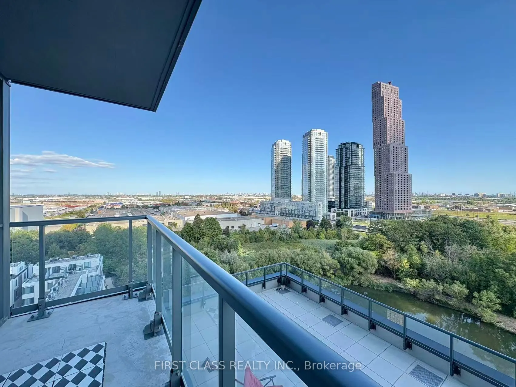 7895 Jane Street, #1104