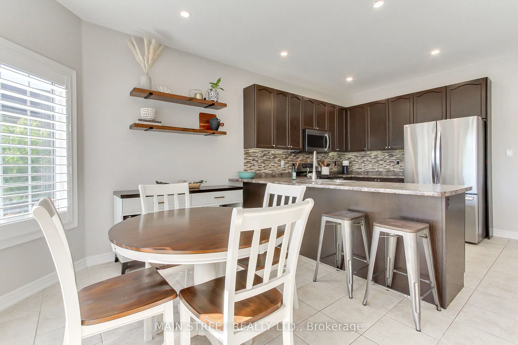 123 Laurendale Avenue