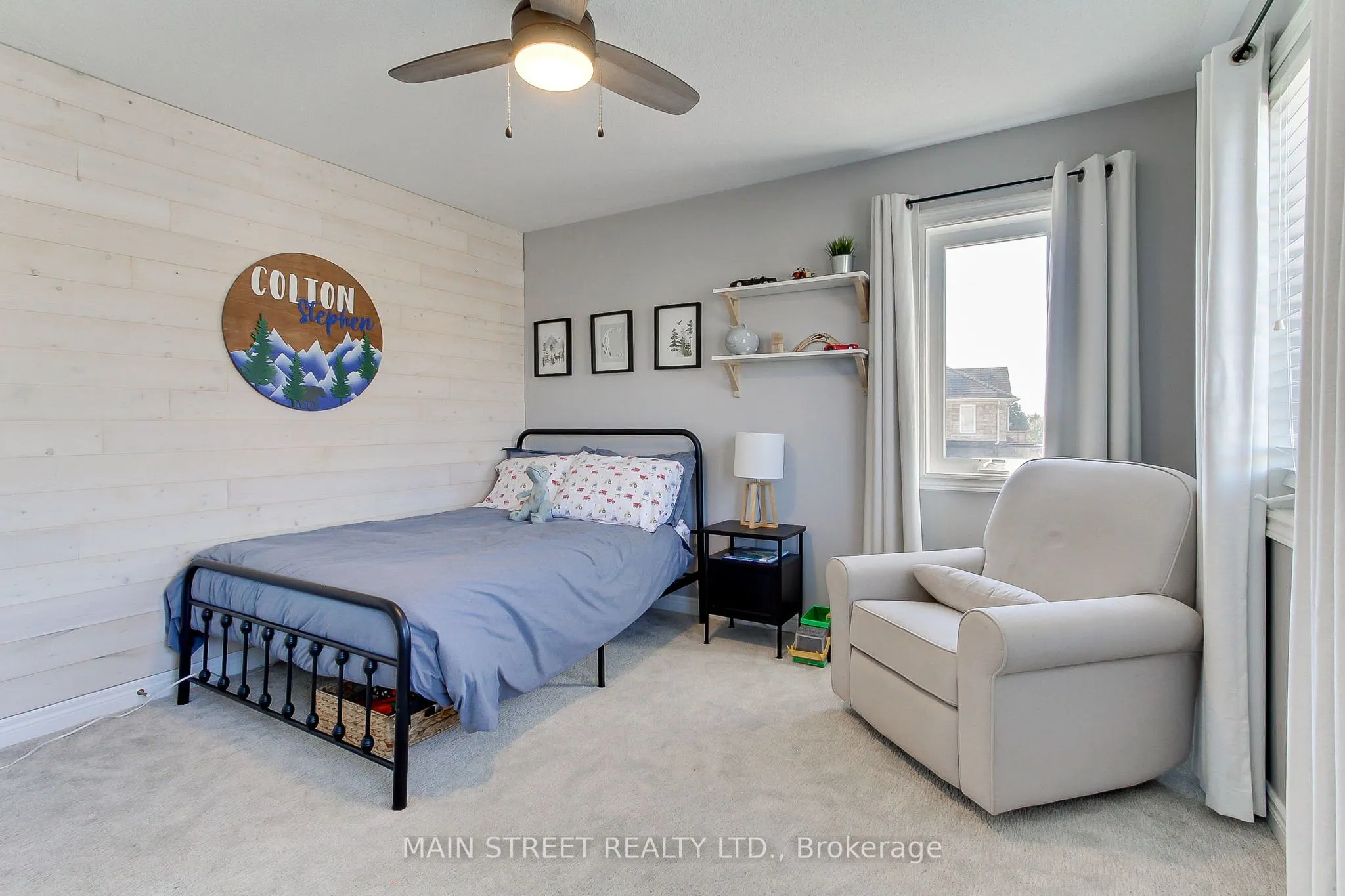 123 Laurendale Avenue