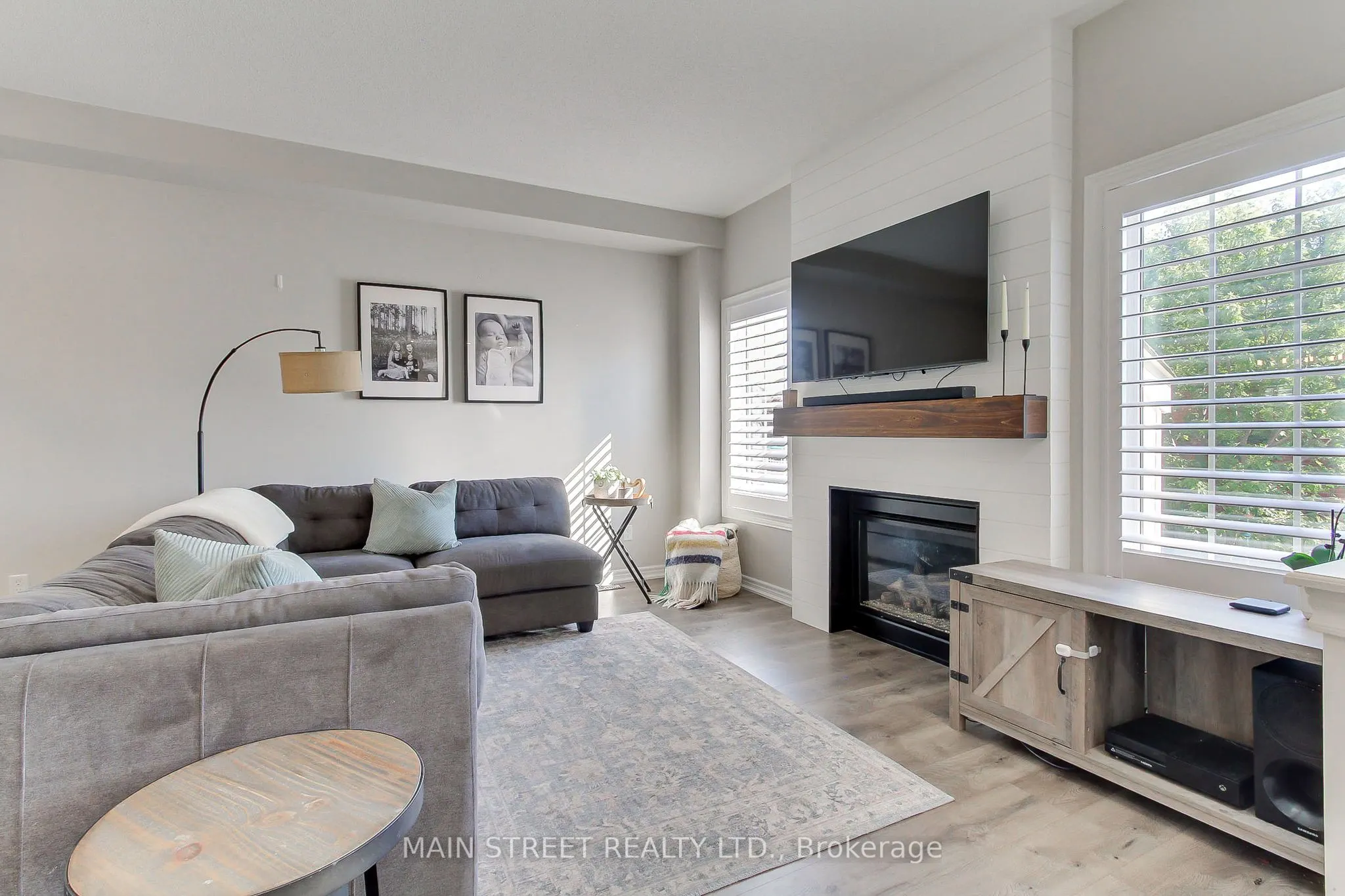 123 Laurendale Avenue