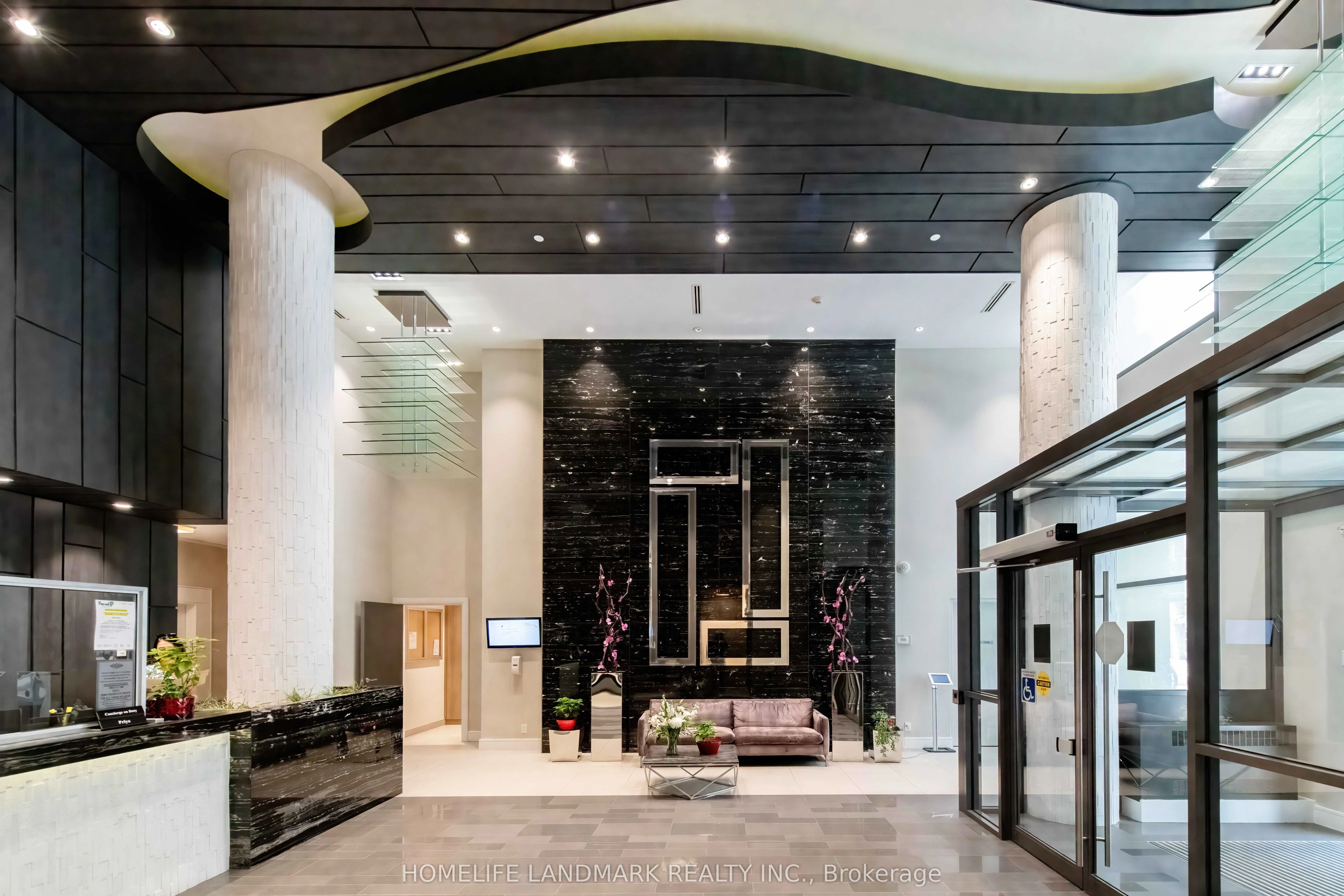 9191 Yonge Street NW, #607