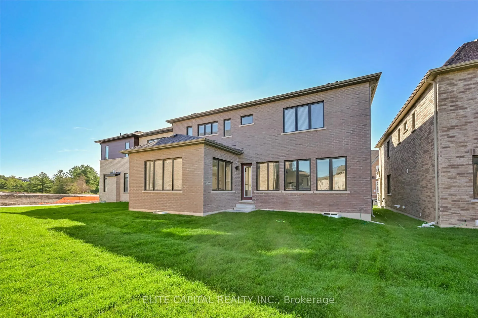 45 Godfrey Willis Drive