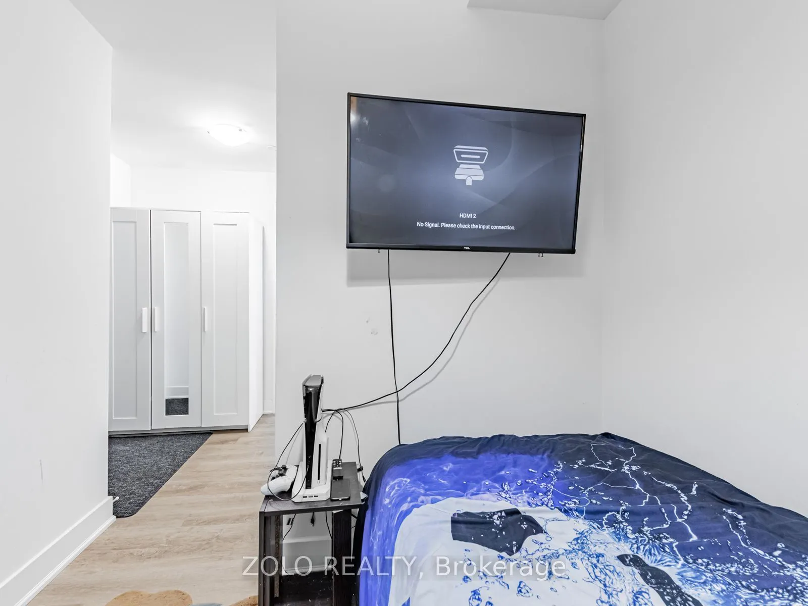 185 Deerfield Road, #906
