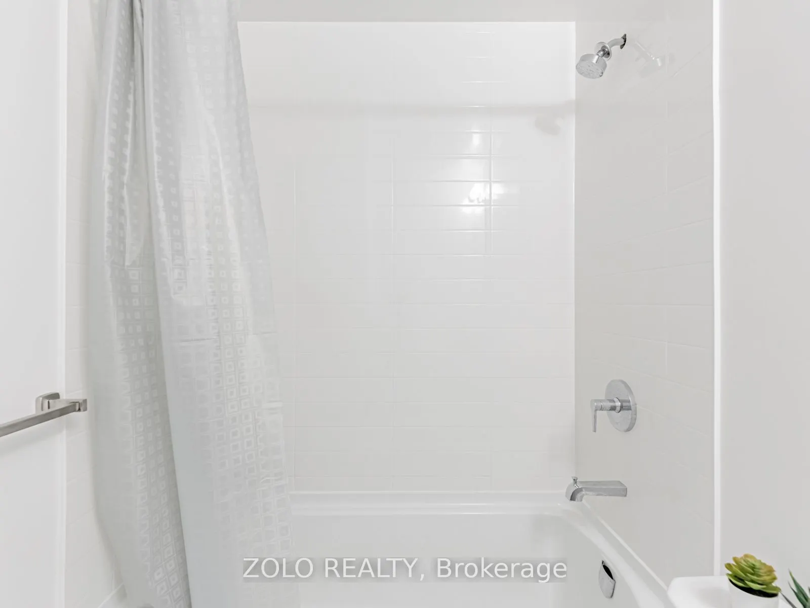 185 Deerfield Road, #906