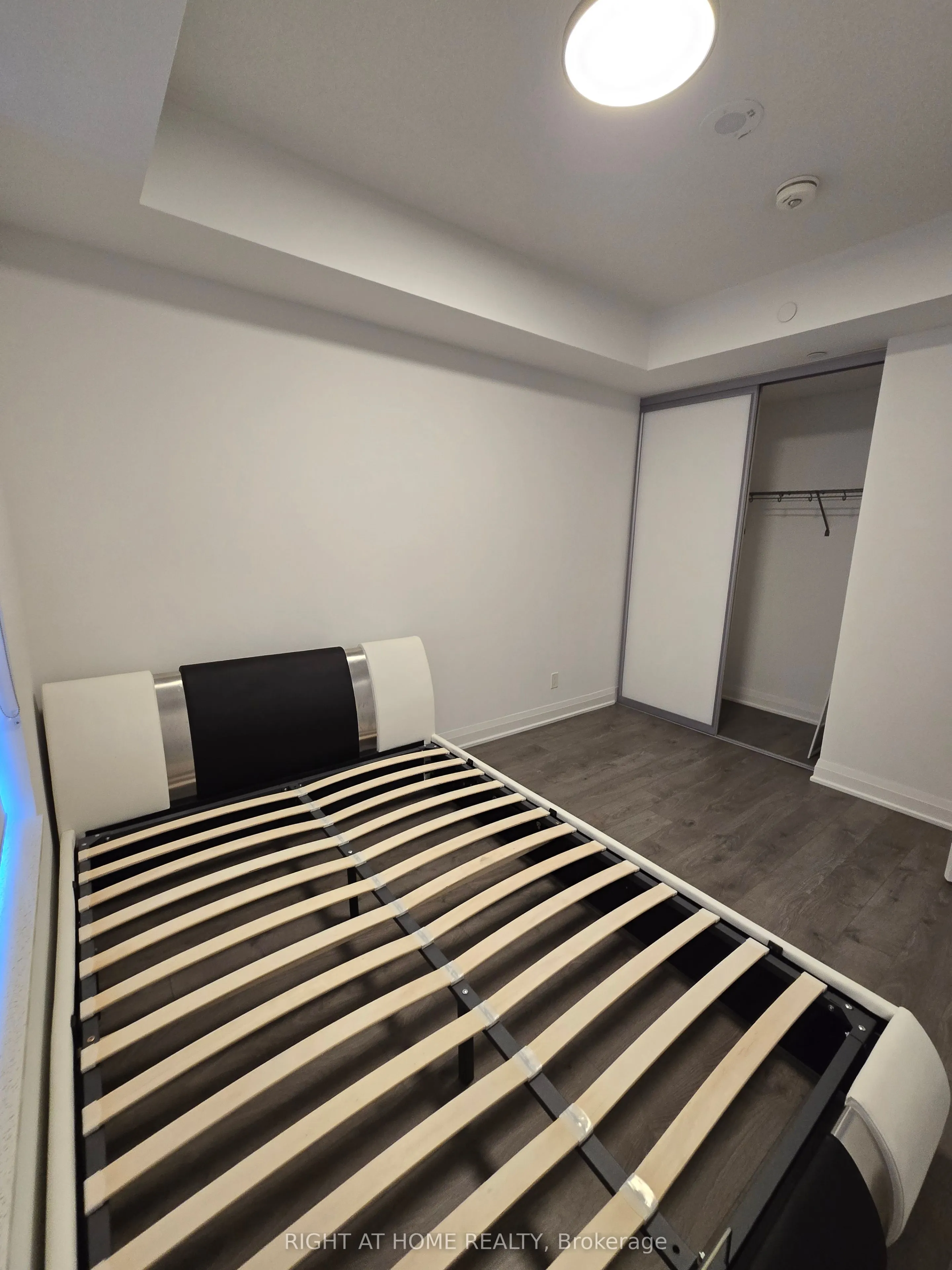 396 Highway 7 E, #716