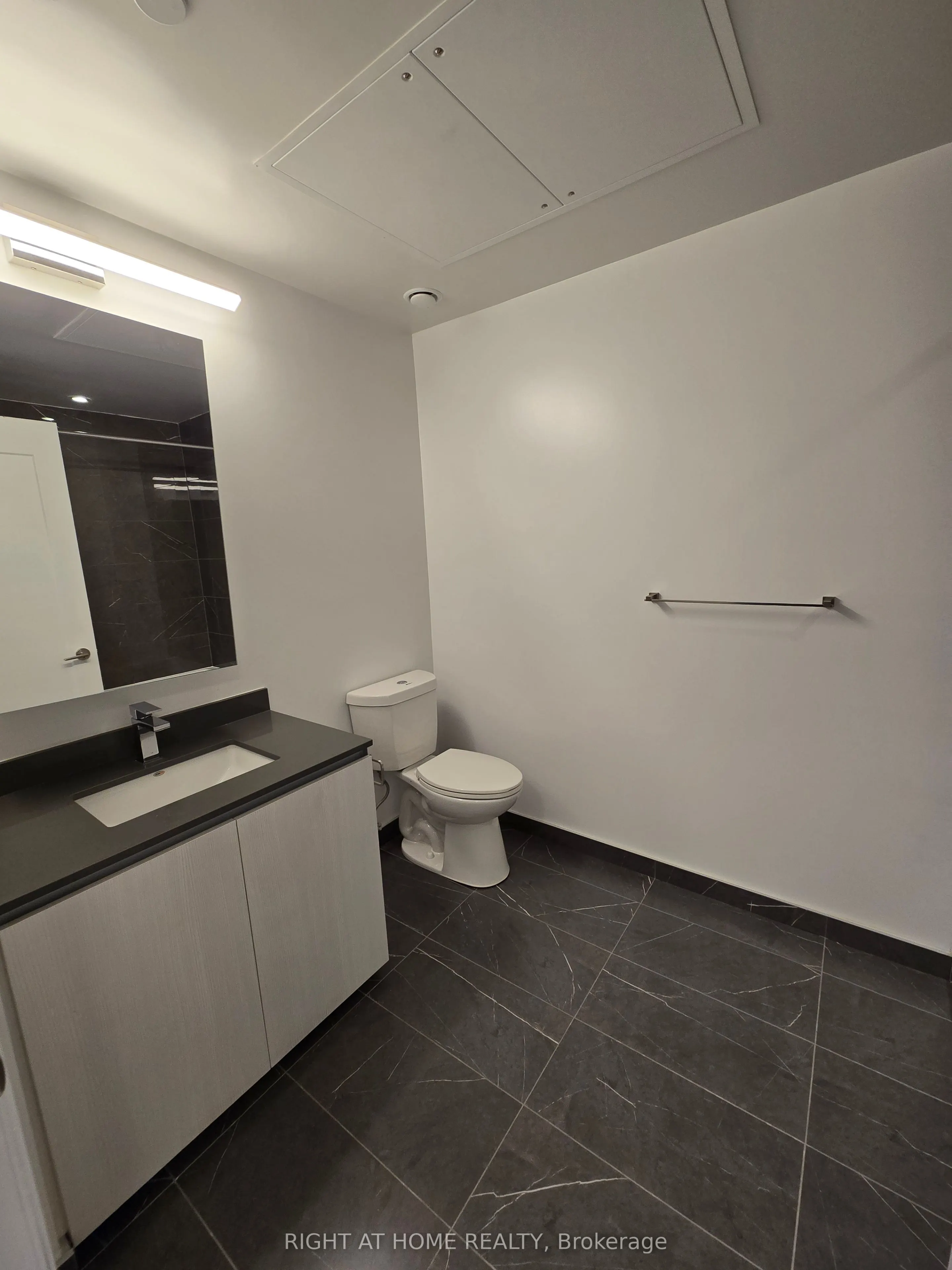 396 Highway 7 E, #716