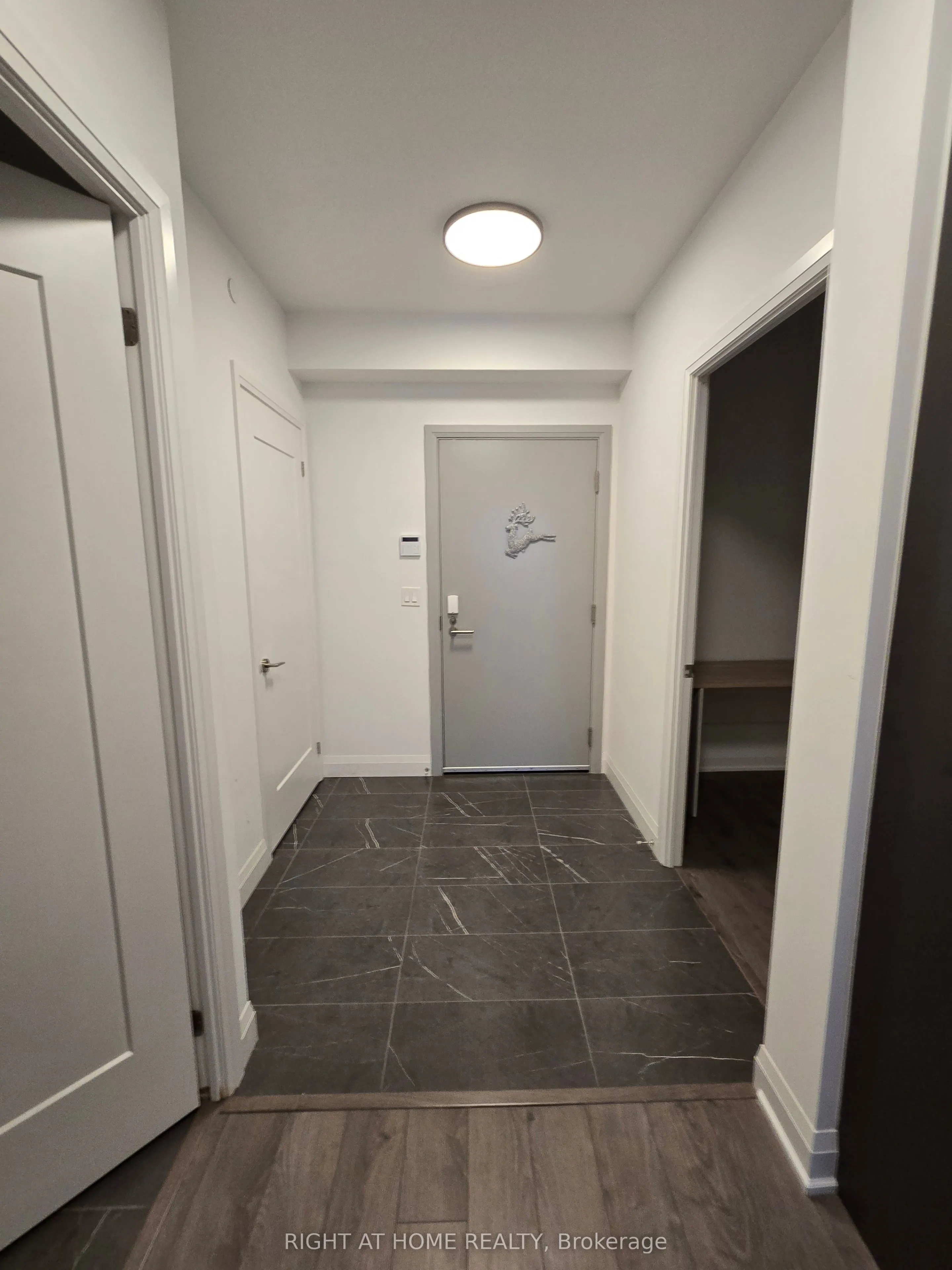396 Highway 7 E, #716