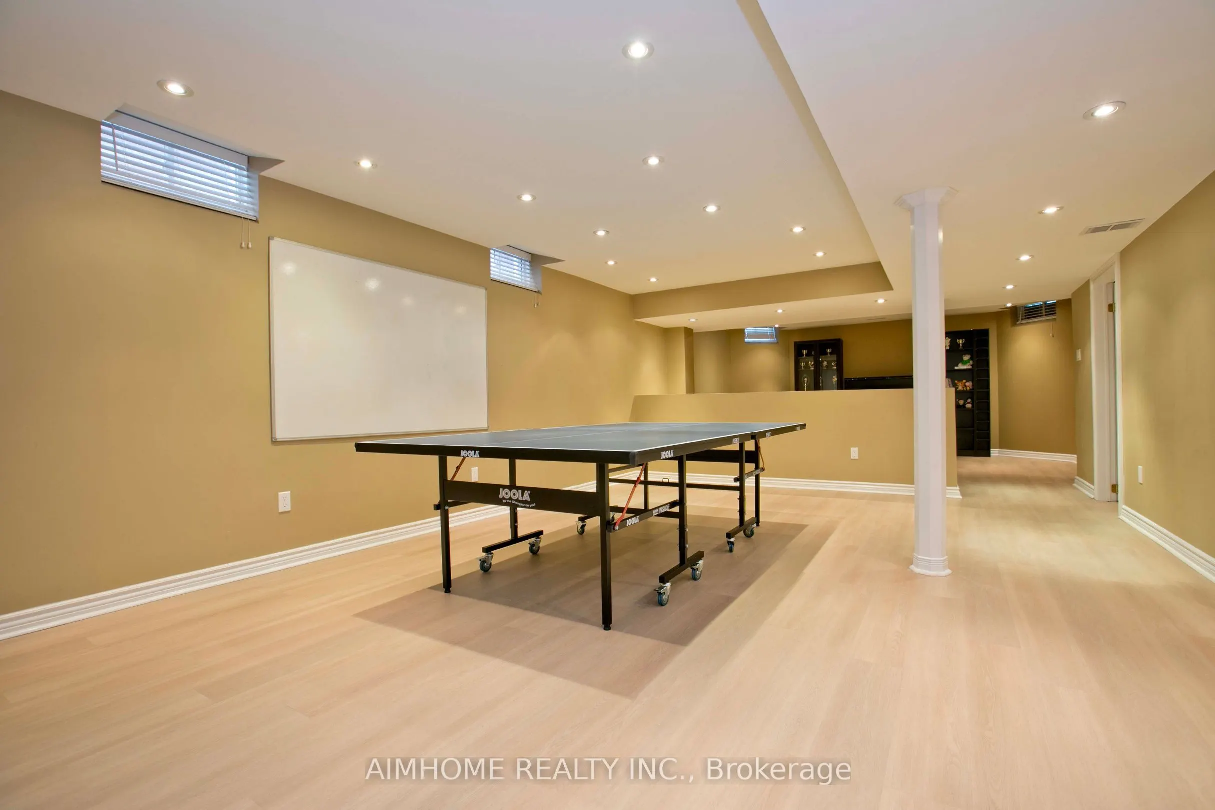 99 Colesbrook Road