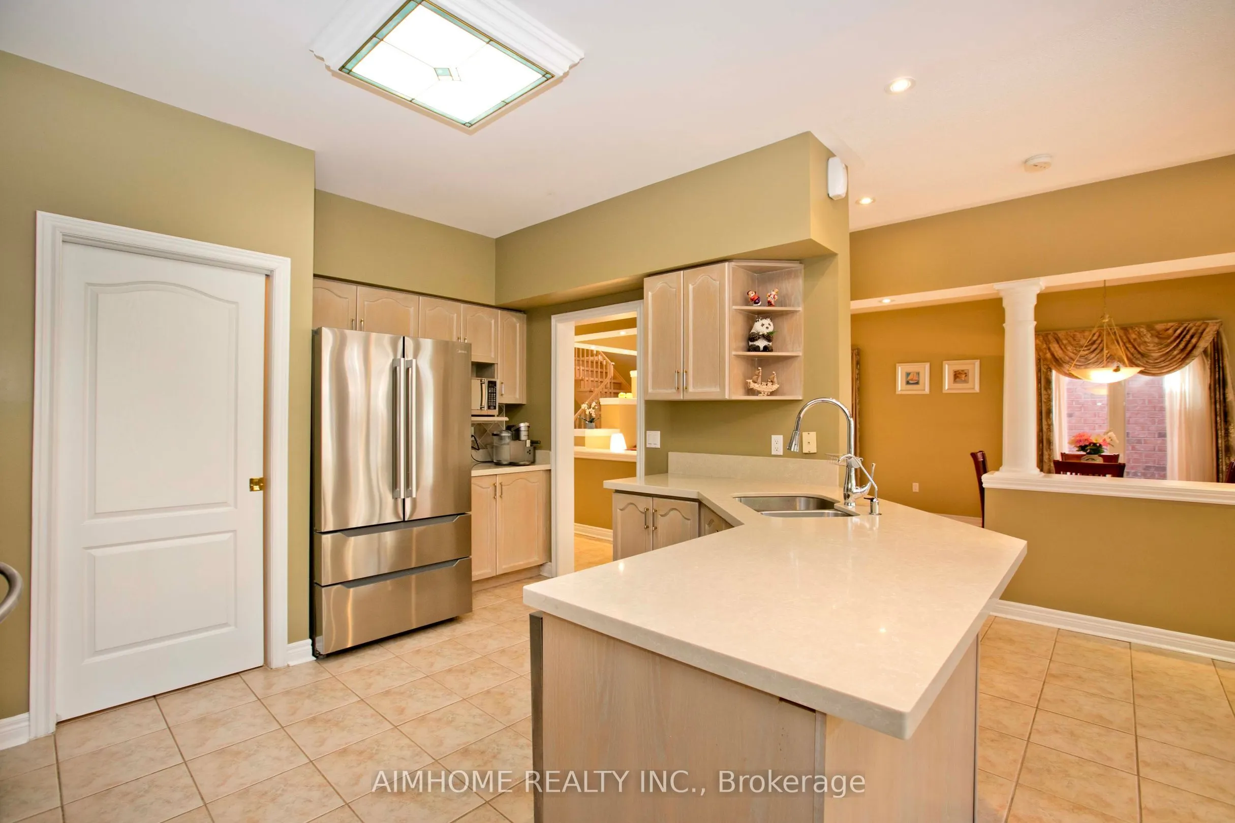 99 Colesbrook Road