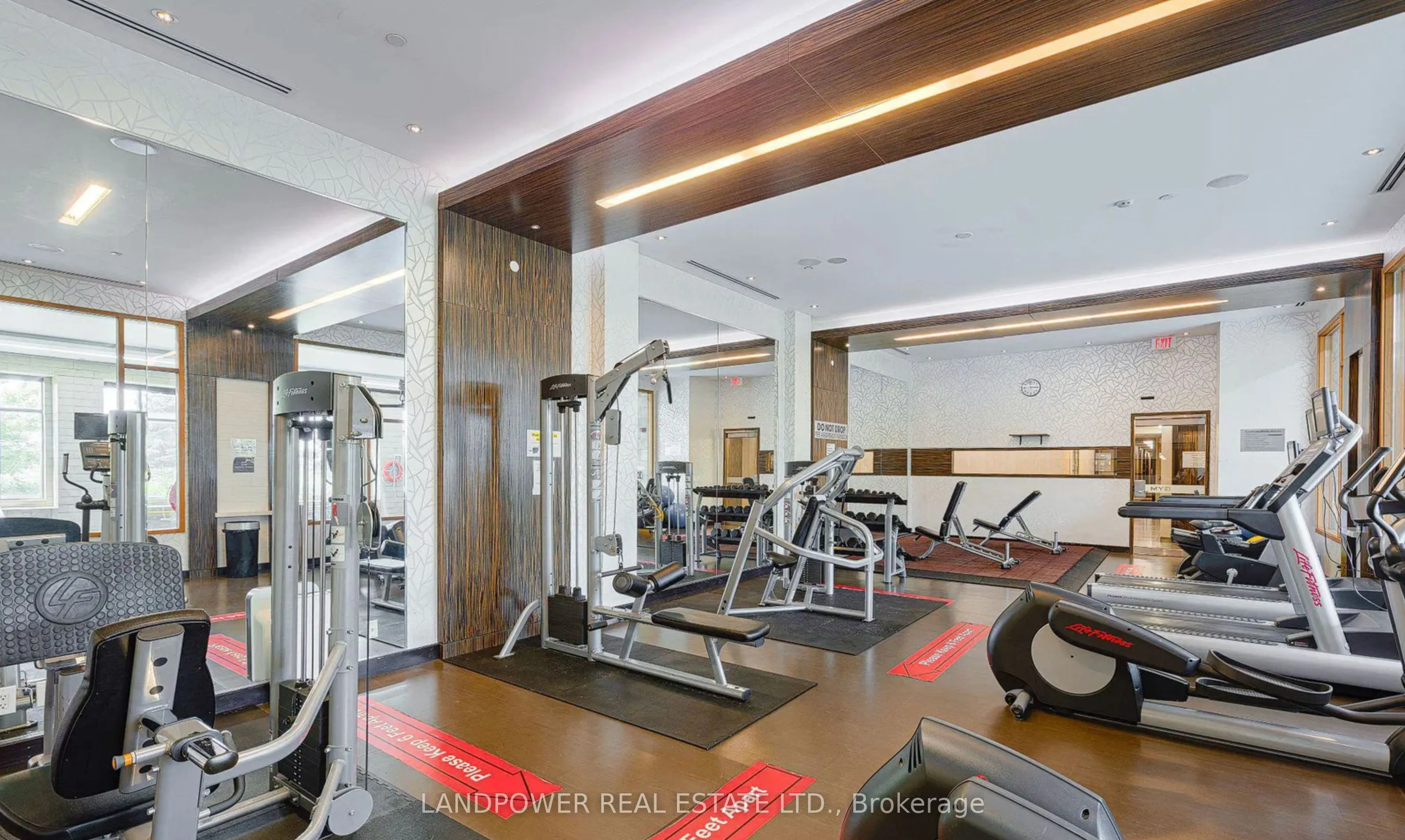 325 South Park Road, #1017