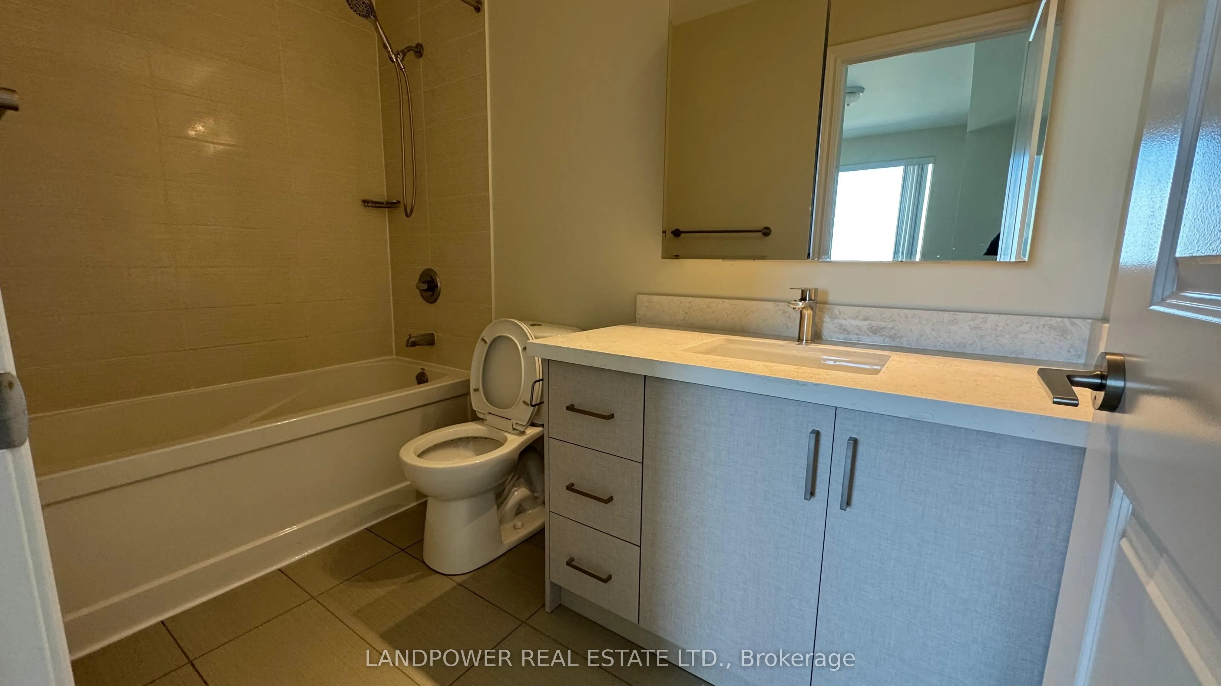 325 South Park Road, #1017