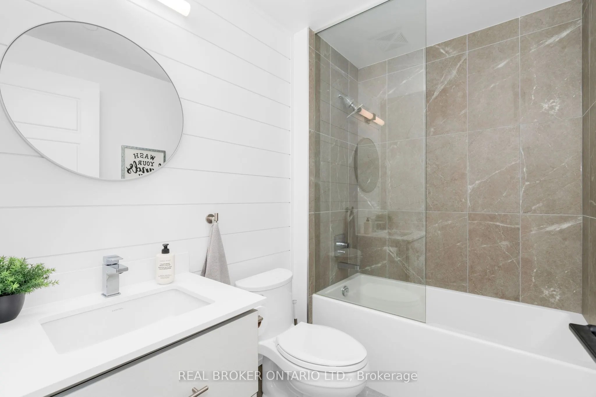 375 Sea Ray Avenue, #G34
