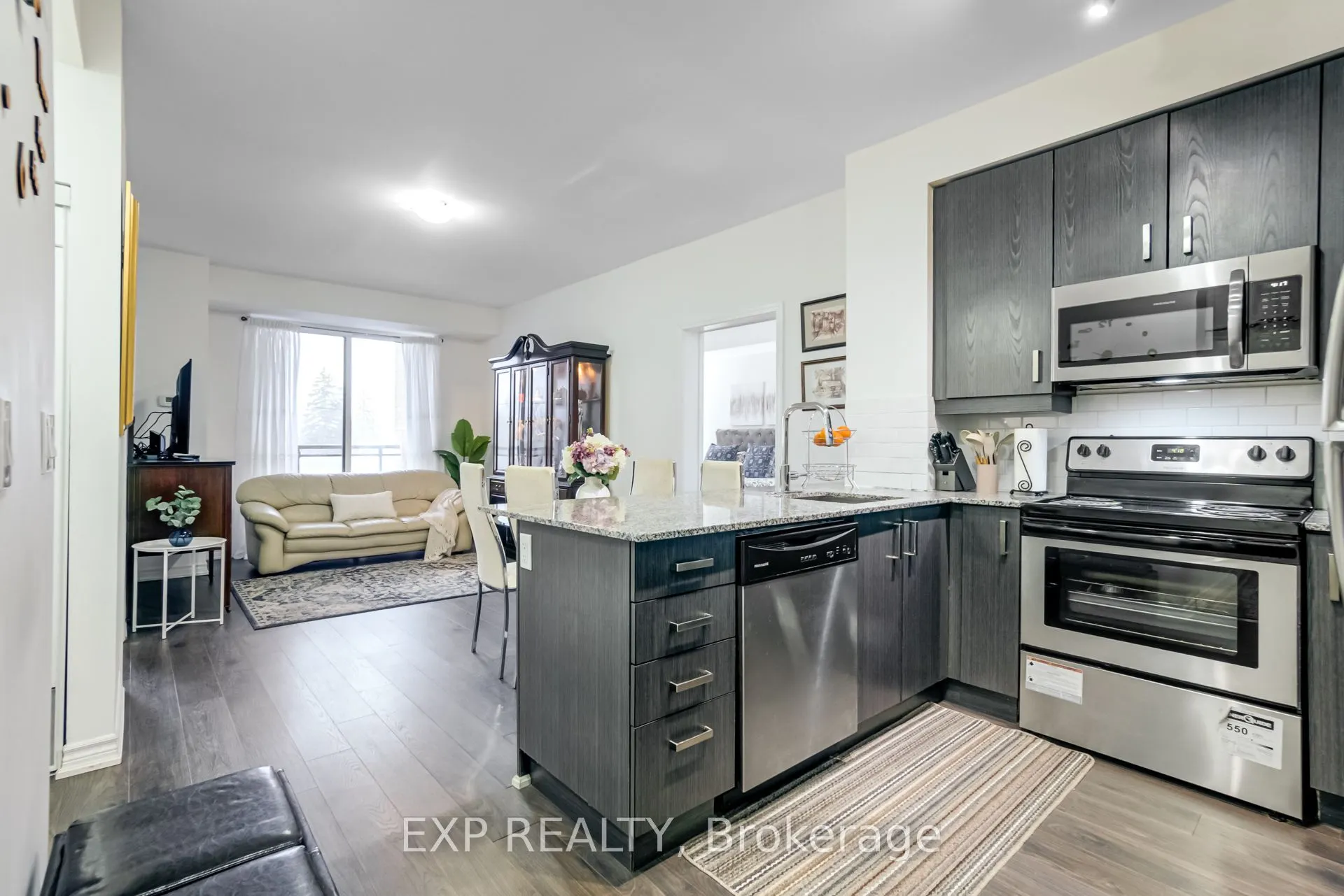 11611 Yonge Street, #317