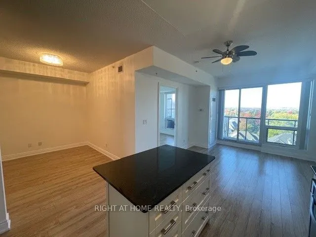 9088 Yonge Street, #701A